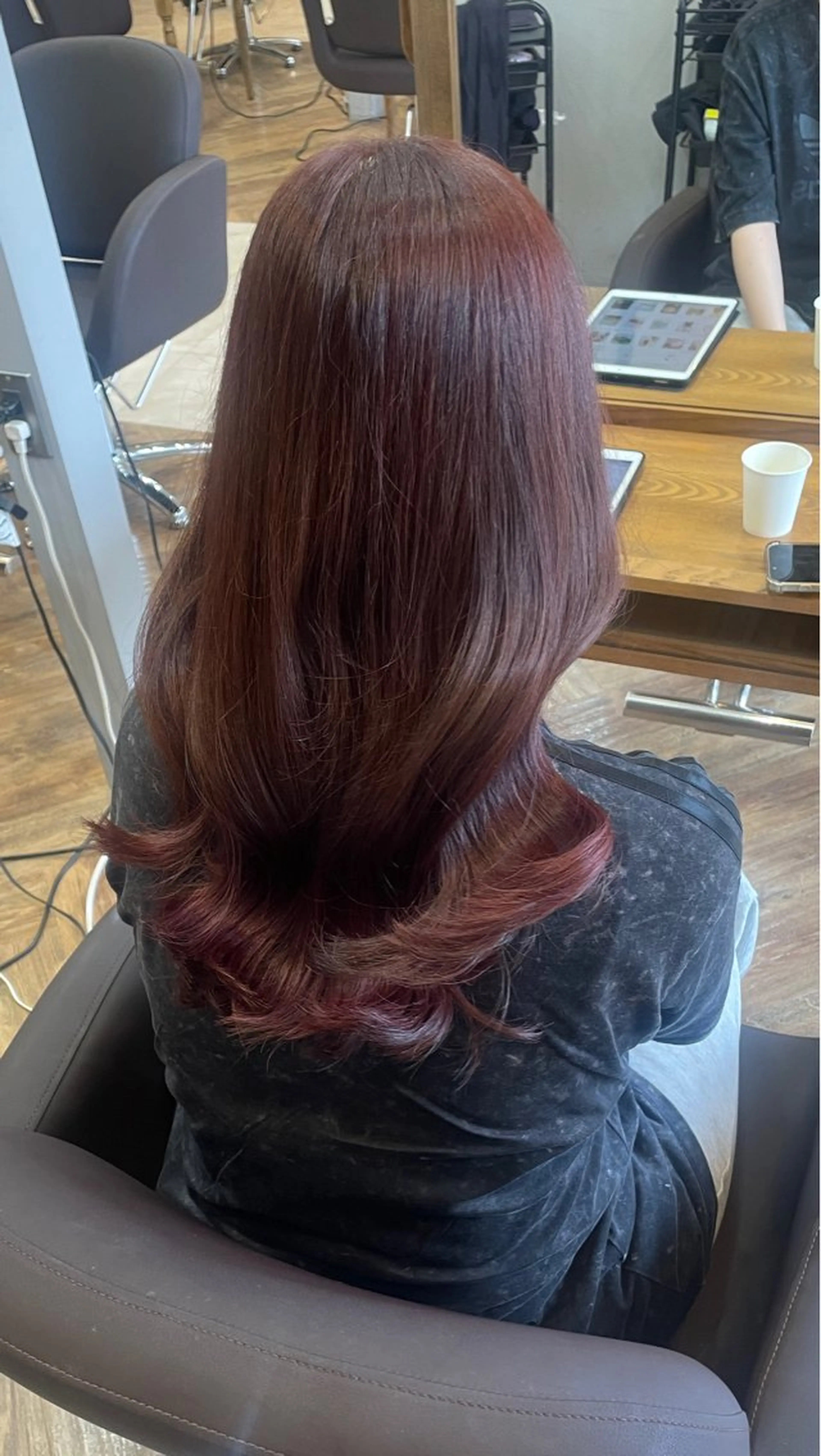 カラー flammeum 伊勢崎所属・⠀ ⠀ アリサ🎀🫧のヘアスタイル