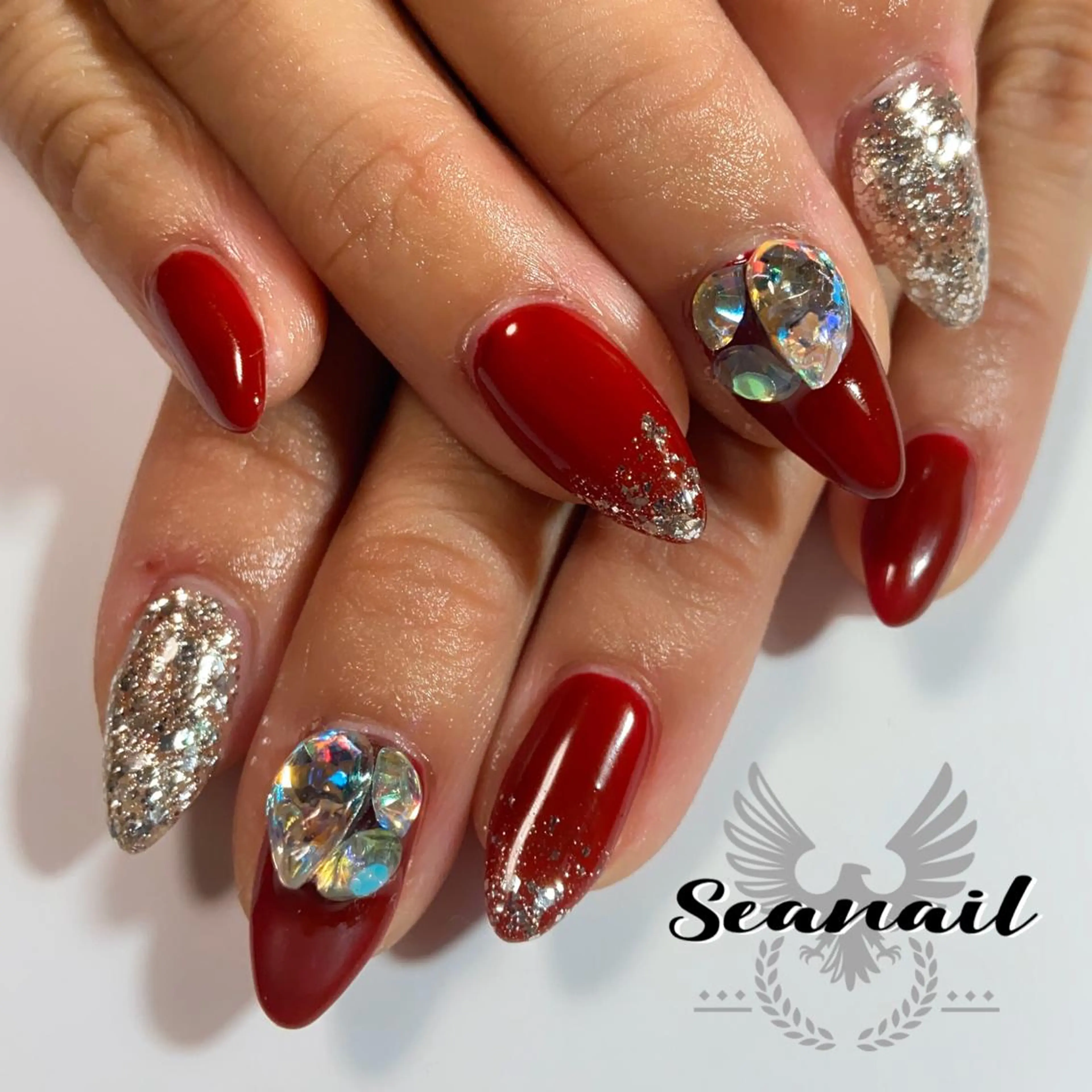 ネイル アートネイル ボルドー フットネイル ジェルネイル 持ち込み 小尾 栞のネイルデザイン