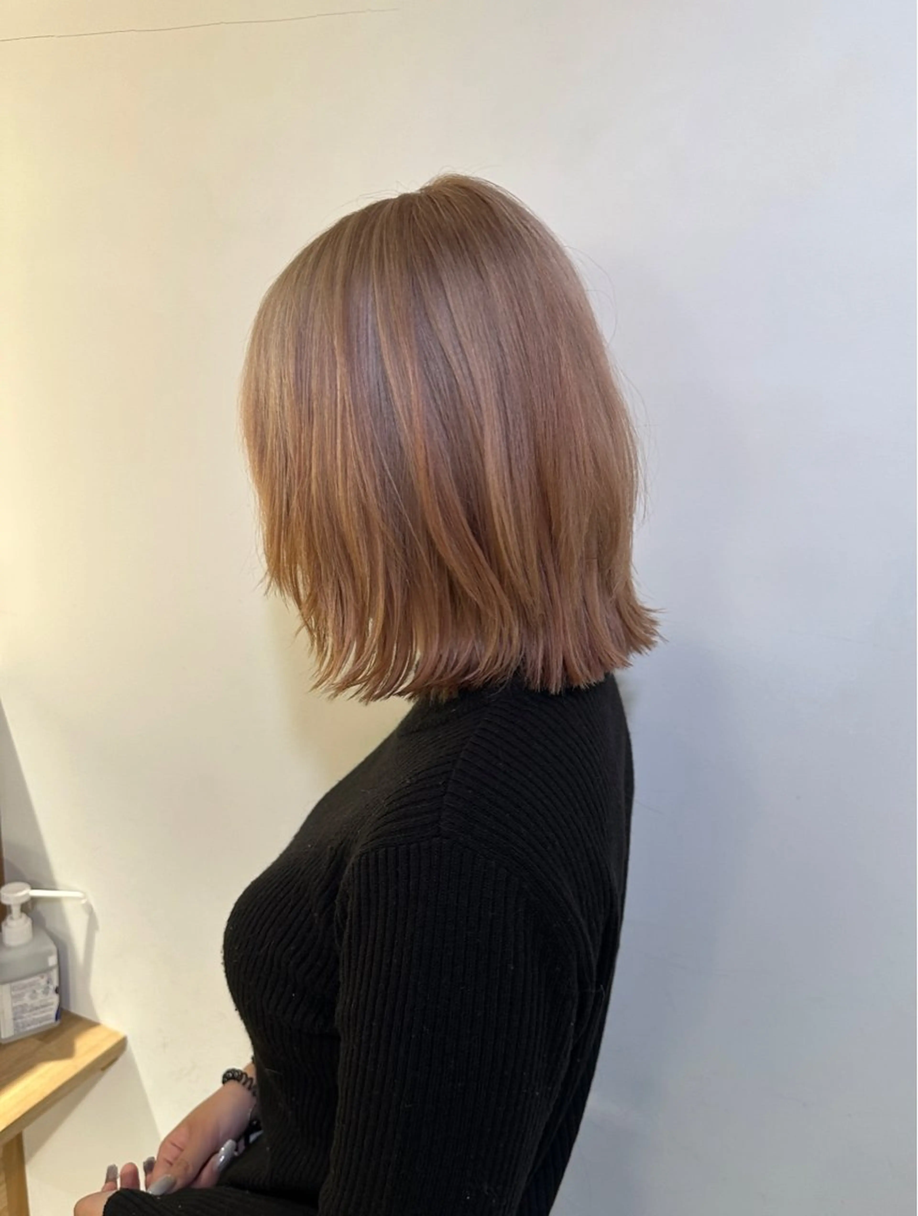 ショート Bonheur 銀座並木通り店所属・金ウンス 髪質改善カラーのヘアスタイル