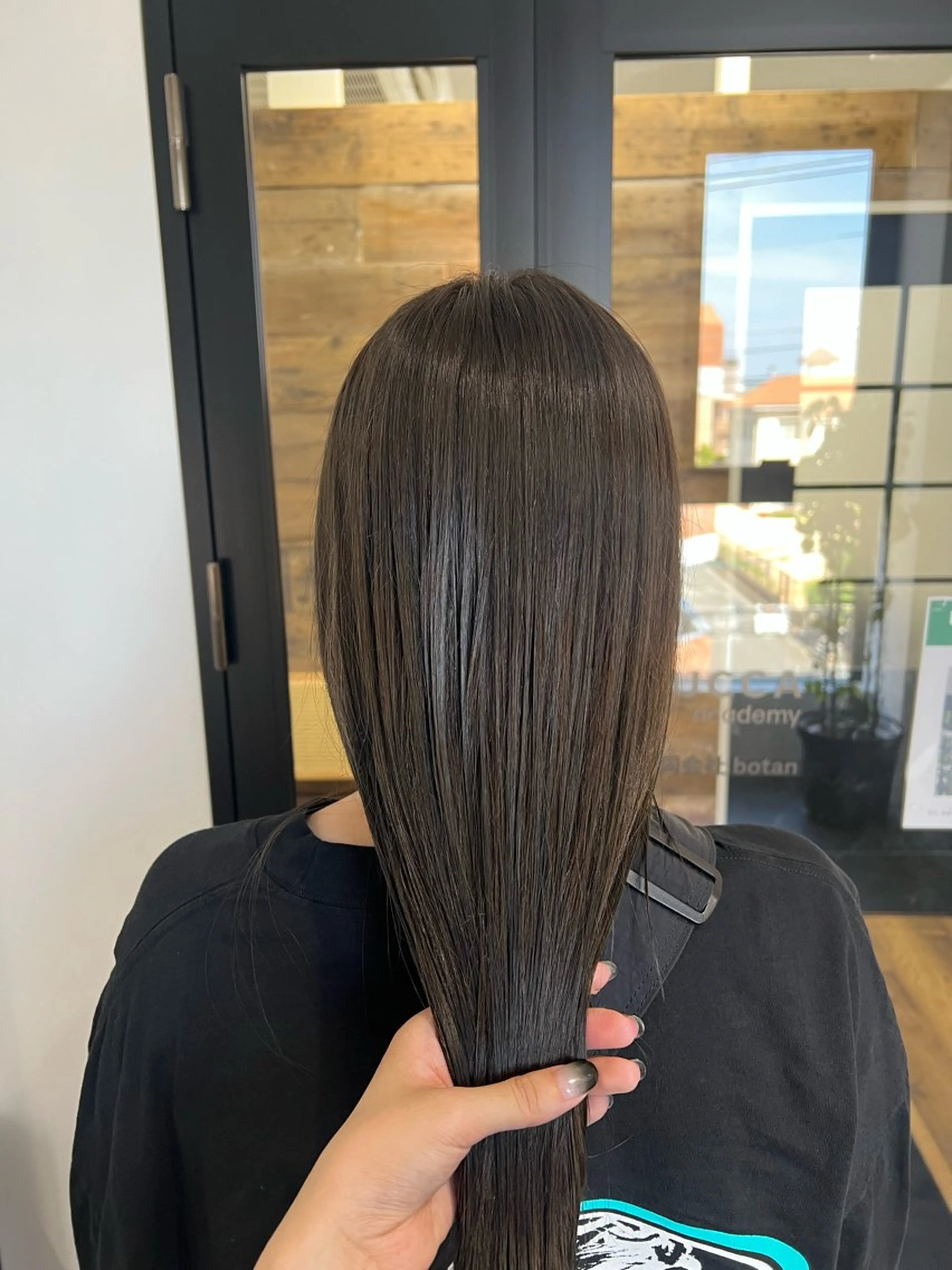 カラー ひなた-YUCCA- elua⭐️のヘアスタイル