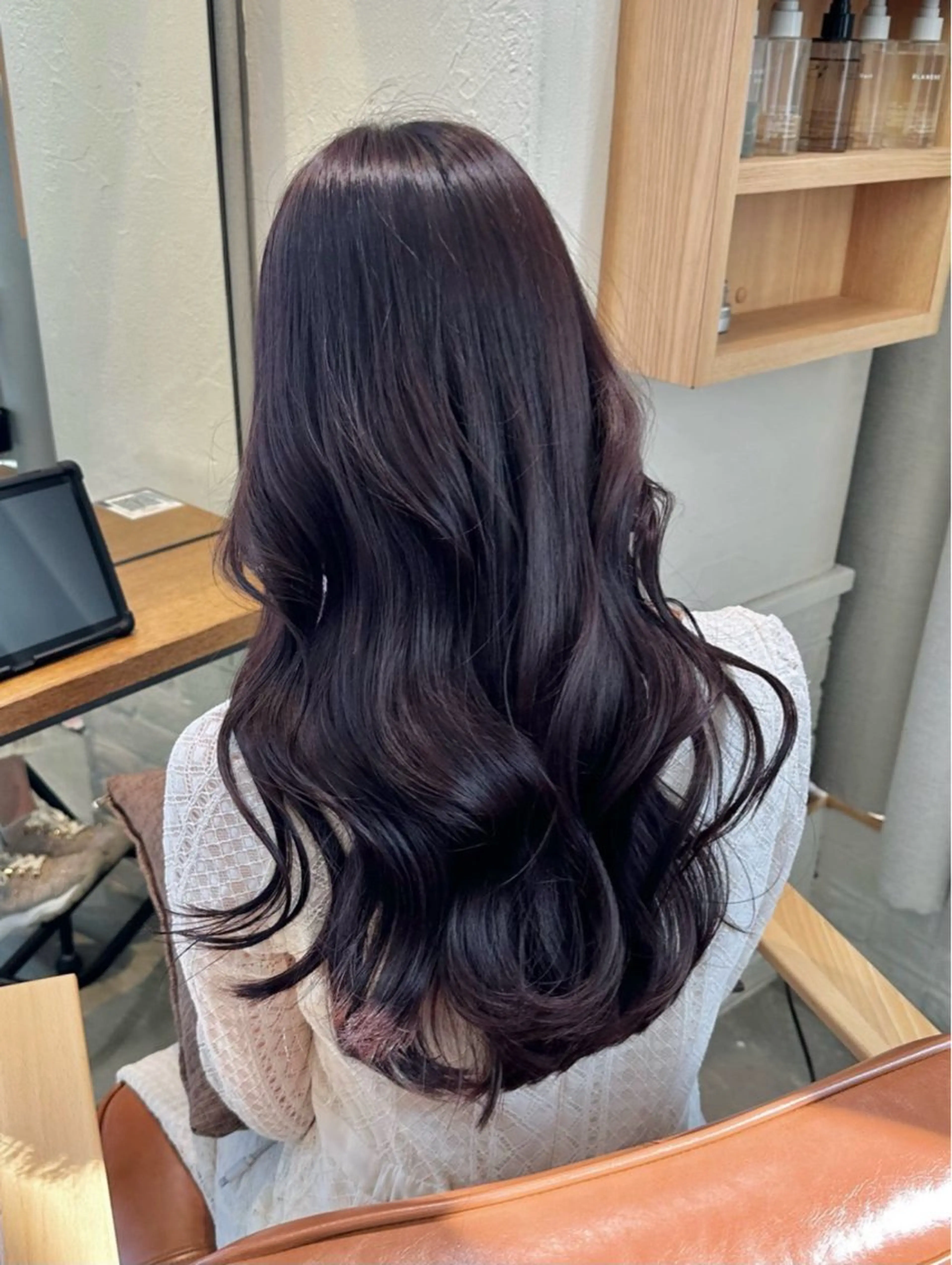 ミディアム ヘアカラー 縮毛矯正 美髪縮毛矯正／ツヤ 髪カラー🫧つばさのヘアスタイル
