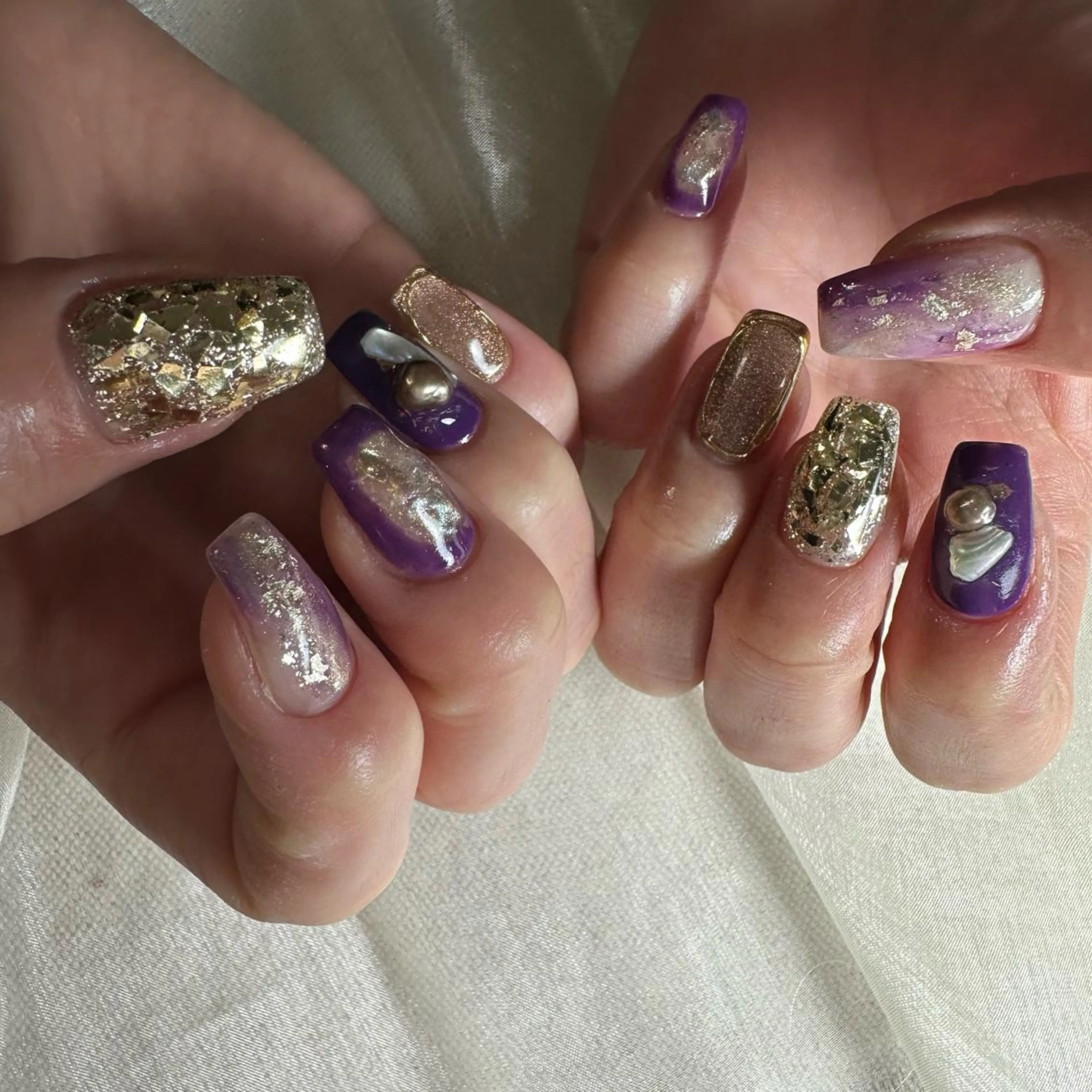 ネイル ハンドネイル repos~ルポ~所属・里見 麗のネイルデザイン