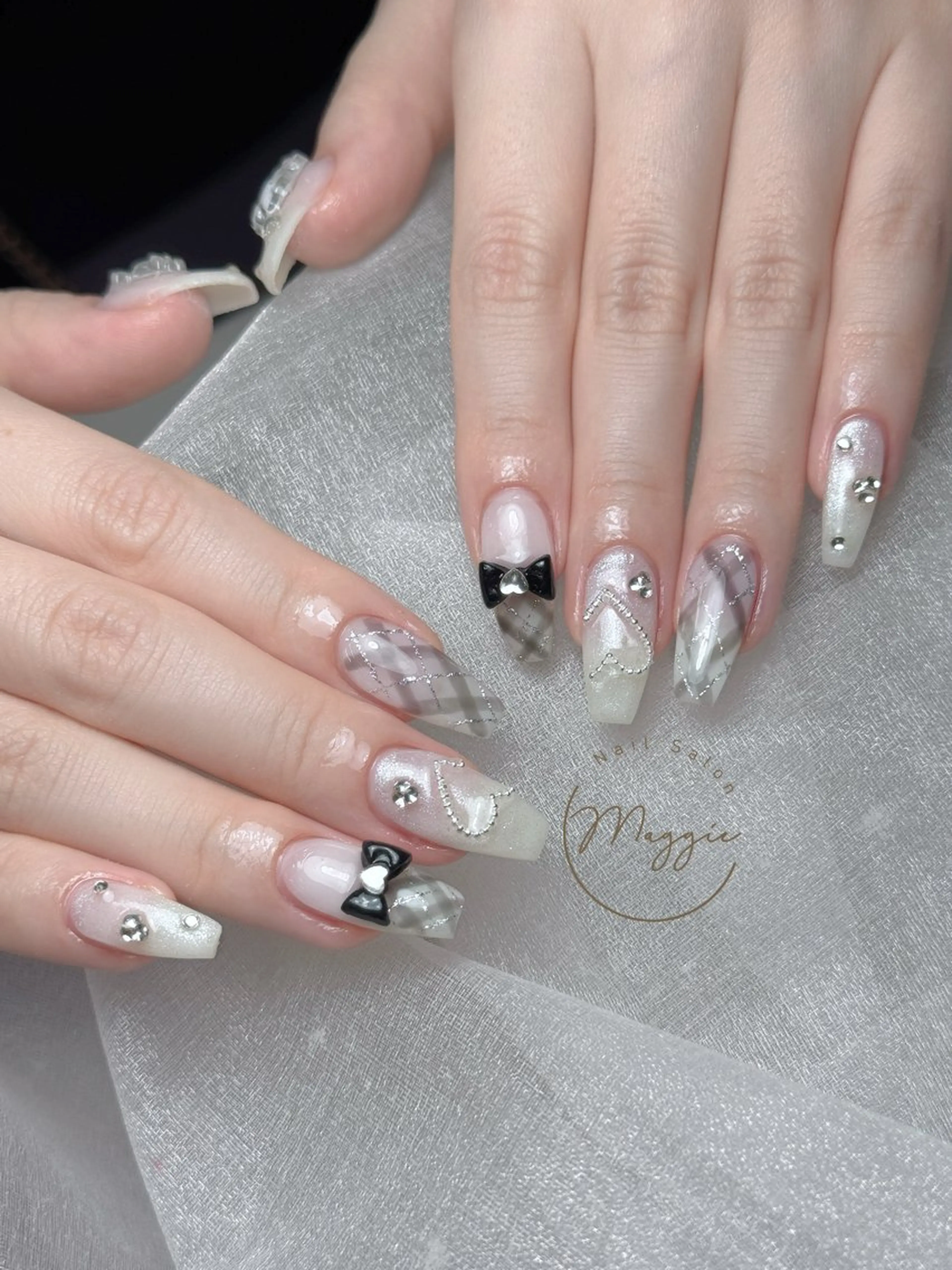ネイル Maggie Nail🦩のネイルデザイン