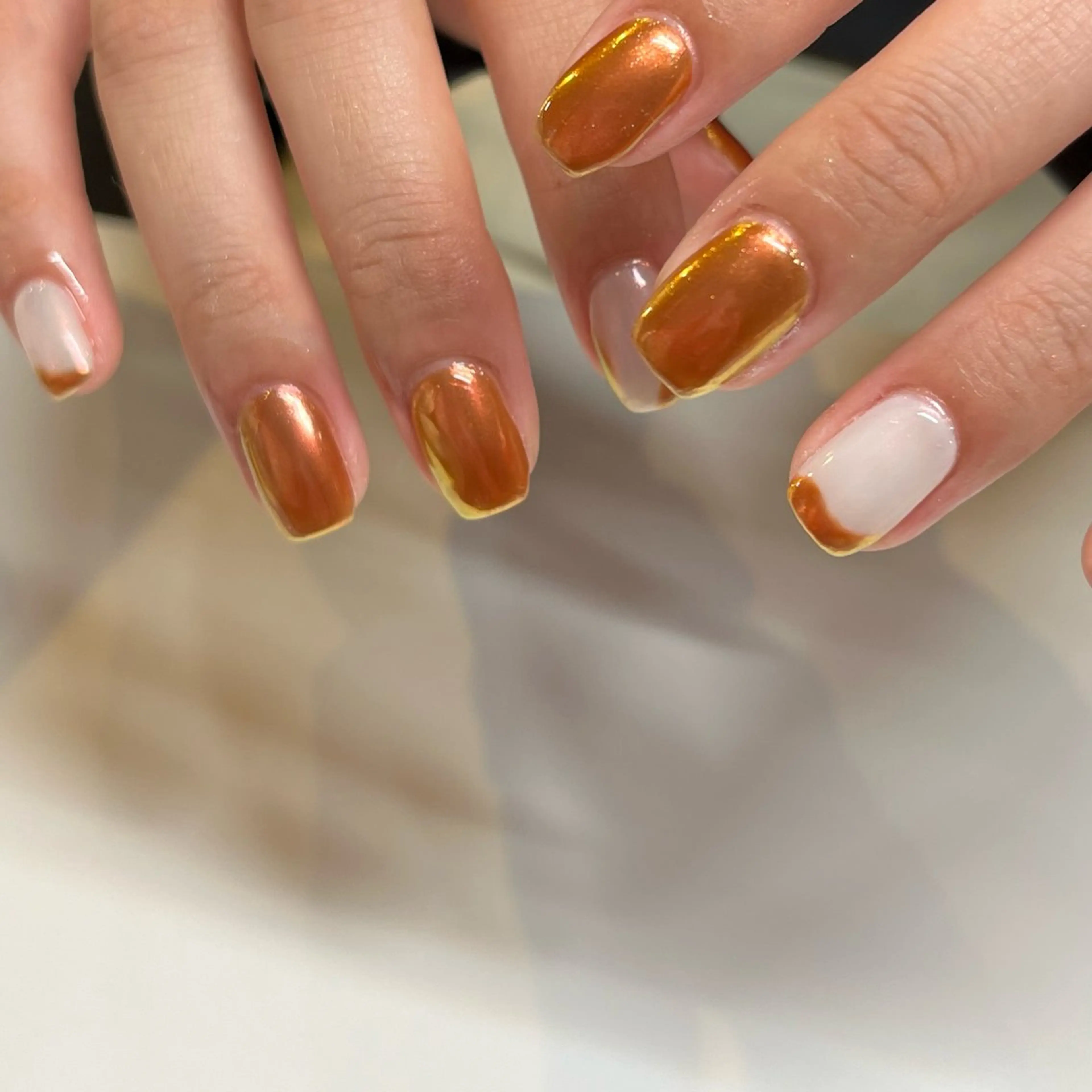 ネイル ミラーネイル ニュアンスネイル ハンドネイル mitsuki / Manonのネイルデザイン