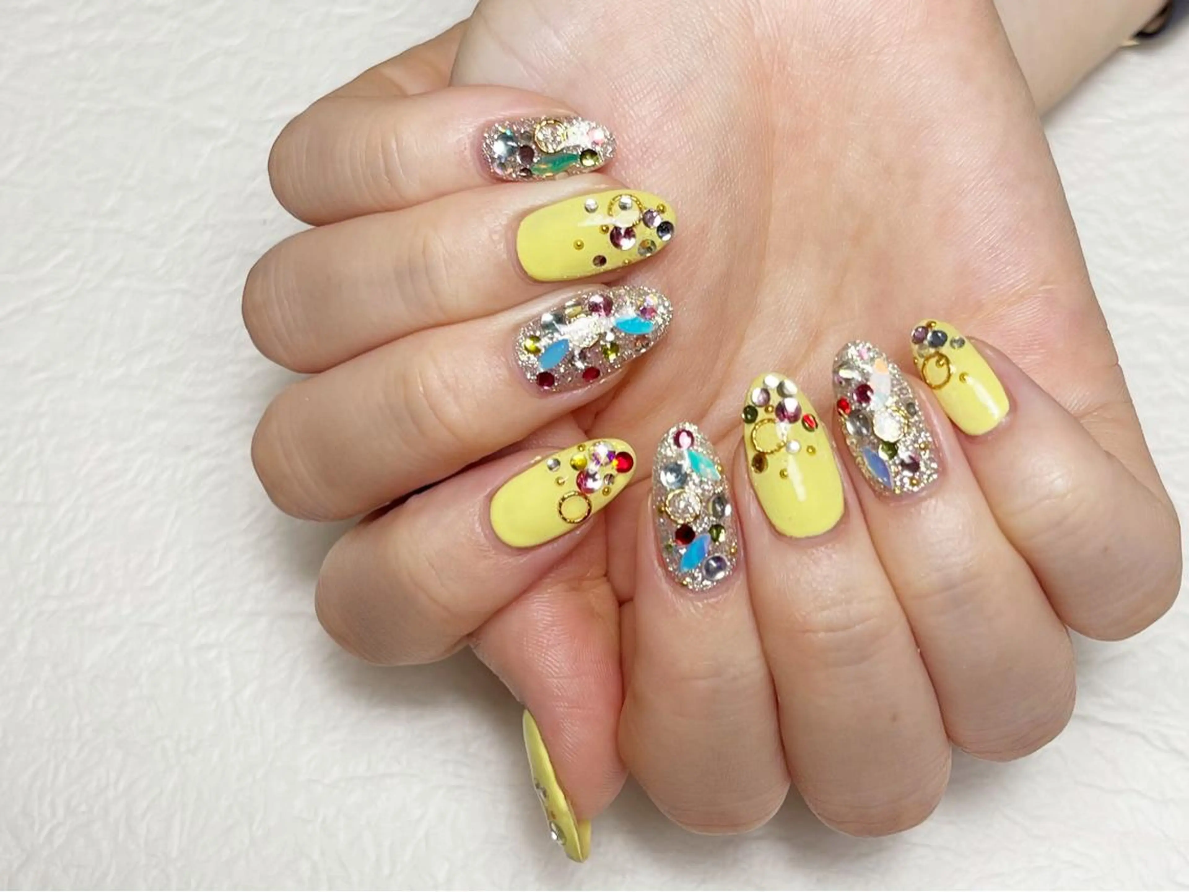 ネイル アートネイル ジェルネイル キラキラネイル ミラーネイル ニュアンスネイル Y nail なんば堀江店のネイルデザイン