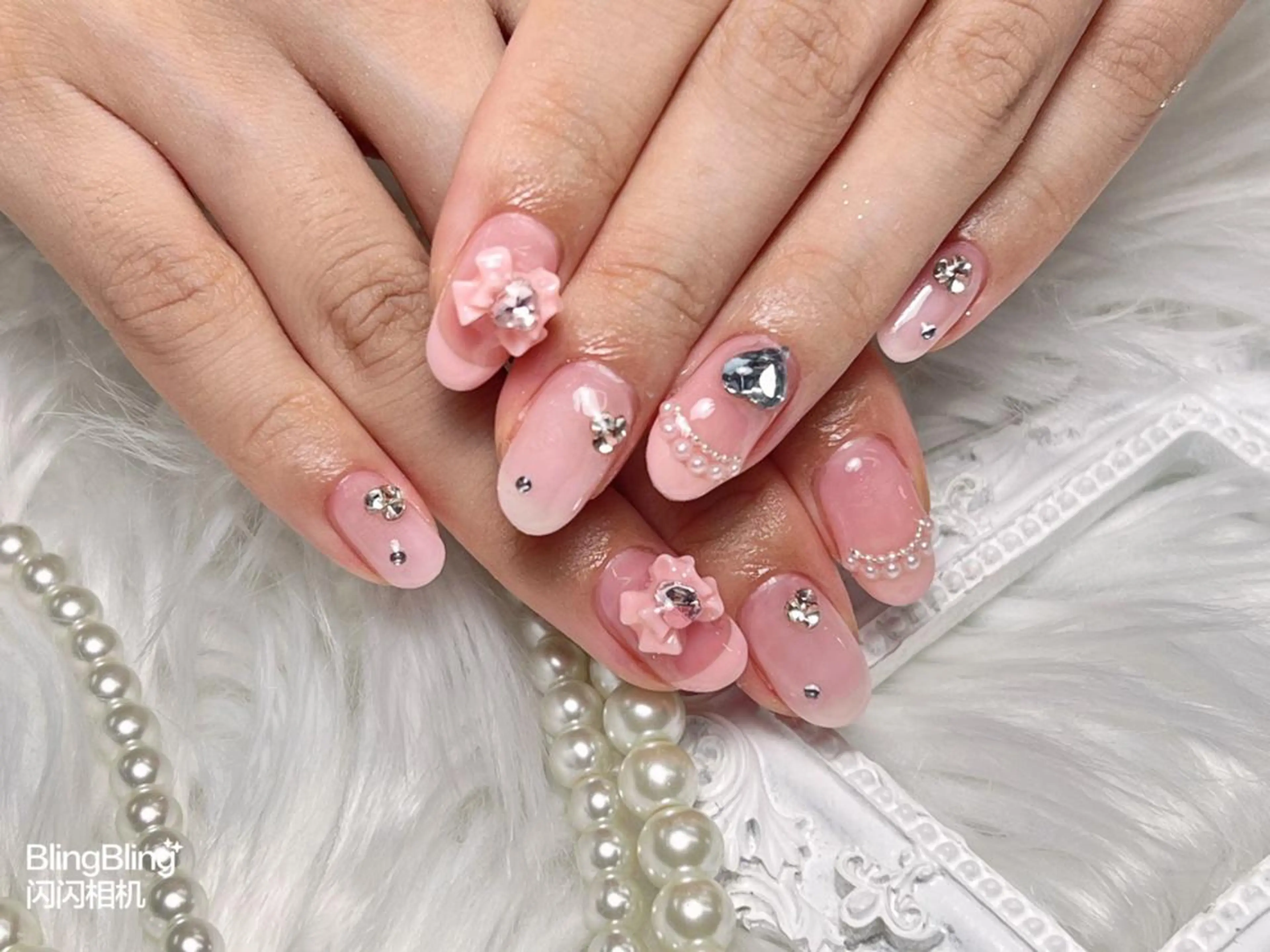 カラー ネイル グラデーションカラー 卒業式のヘアスタイル アートネイル 成人式 フットネイル For U nail スカルプ専門店のネイルデザイン