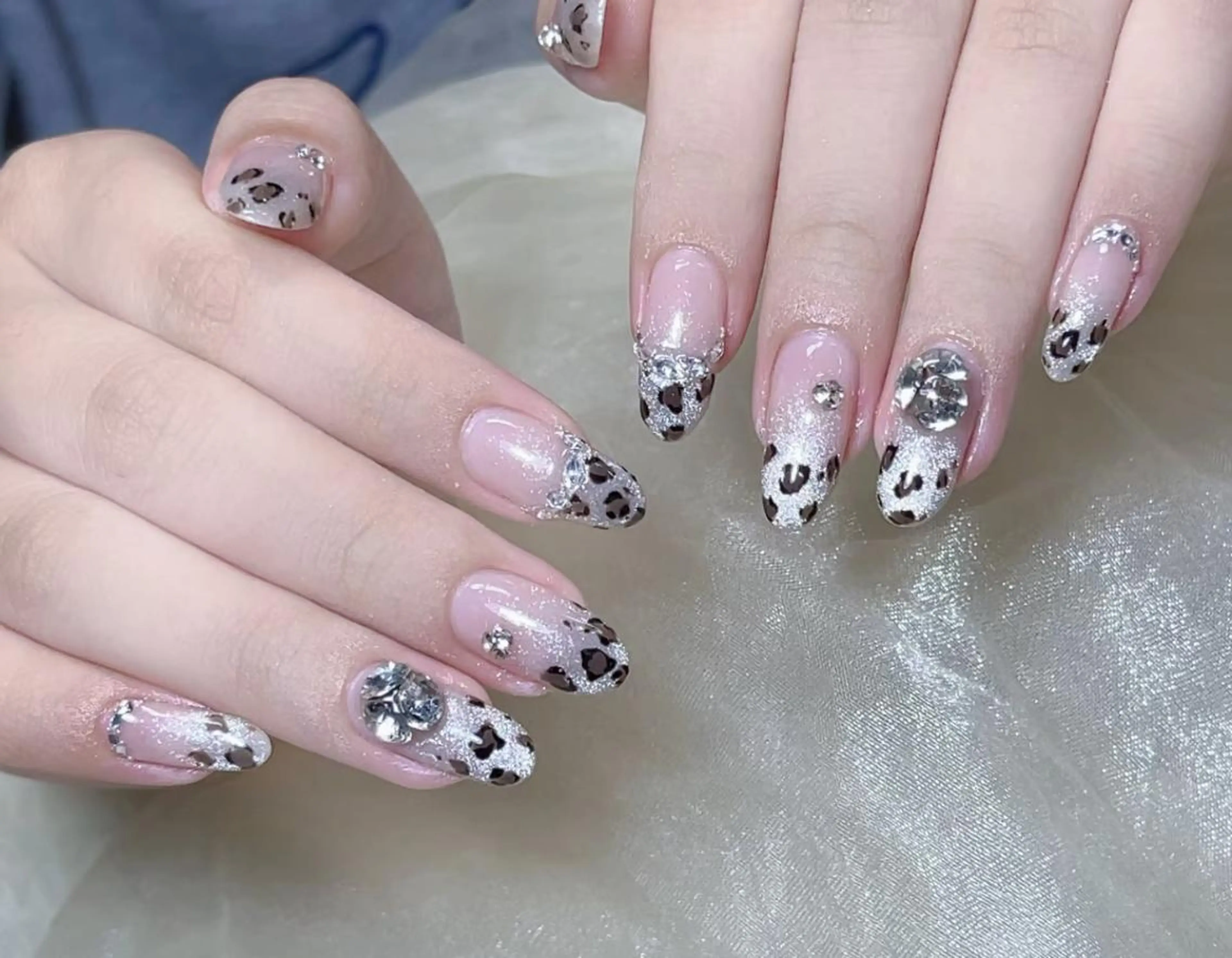 ネイル ハンドネイル 🎀 NaNa_nailのネイルデザイン