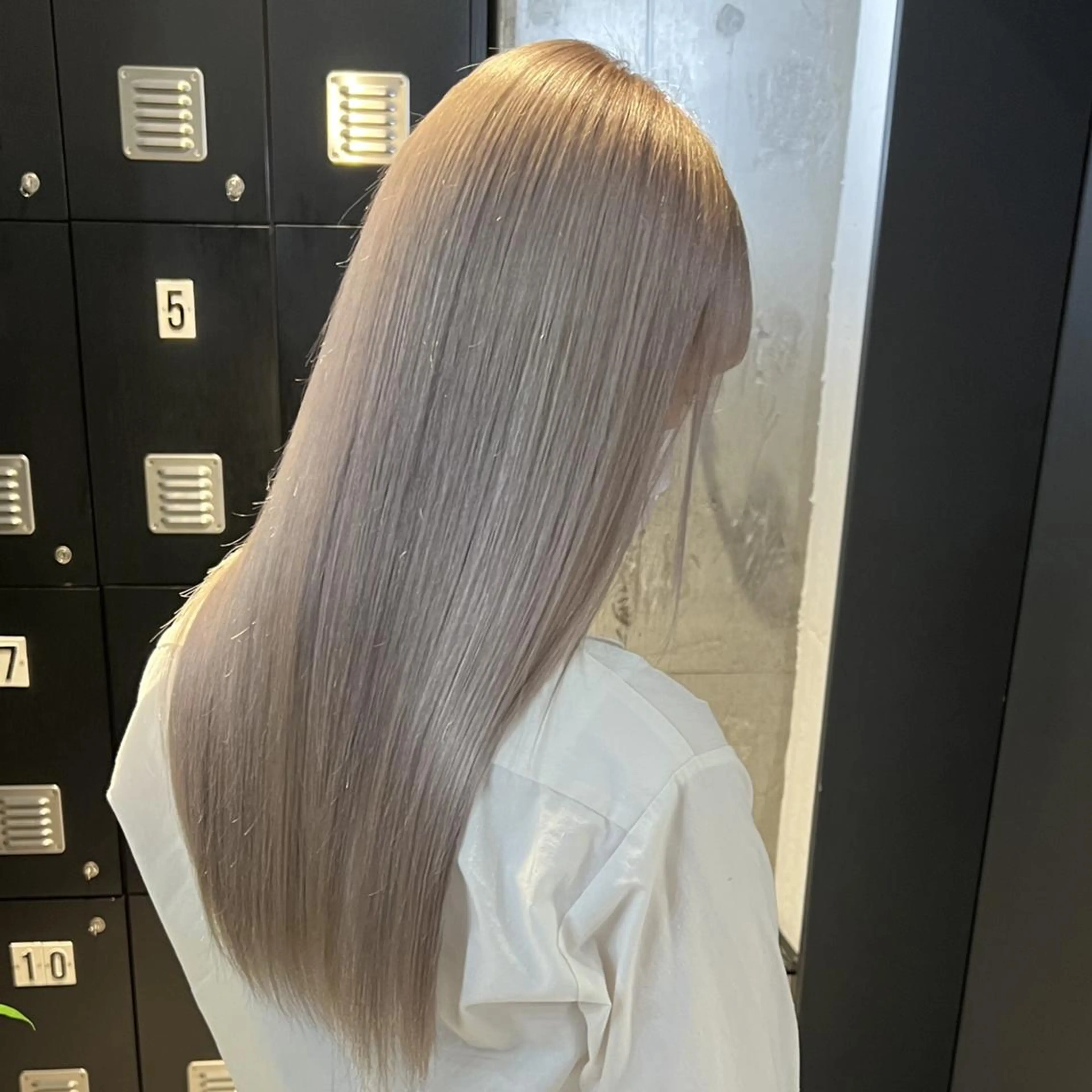 ☀️学生限定☀️ペアのお客様限定クーポン☀️ケアブリーチ✖️２&ヘアカラー&トリートメント&髪質改善☀️の写真