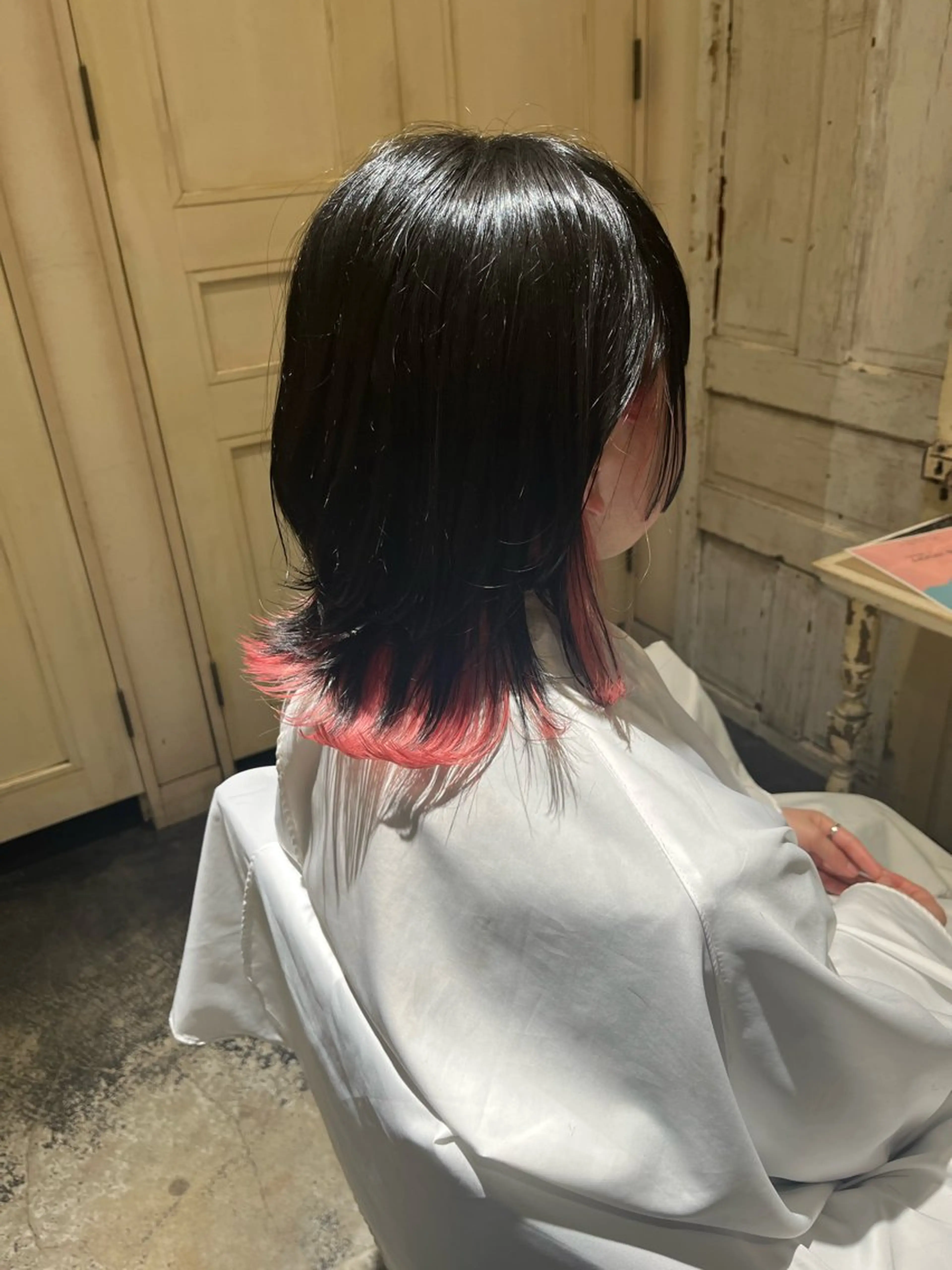 ミディアム カット ヘアカラー 道下 颯人のヘアスタイル