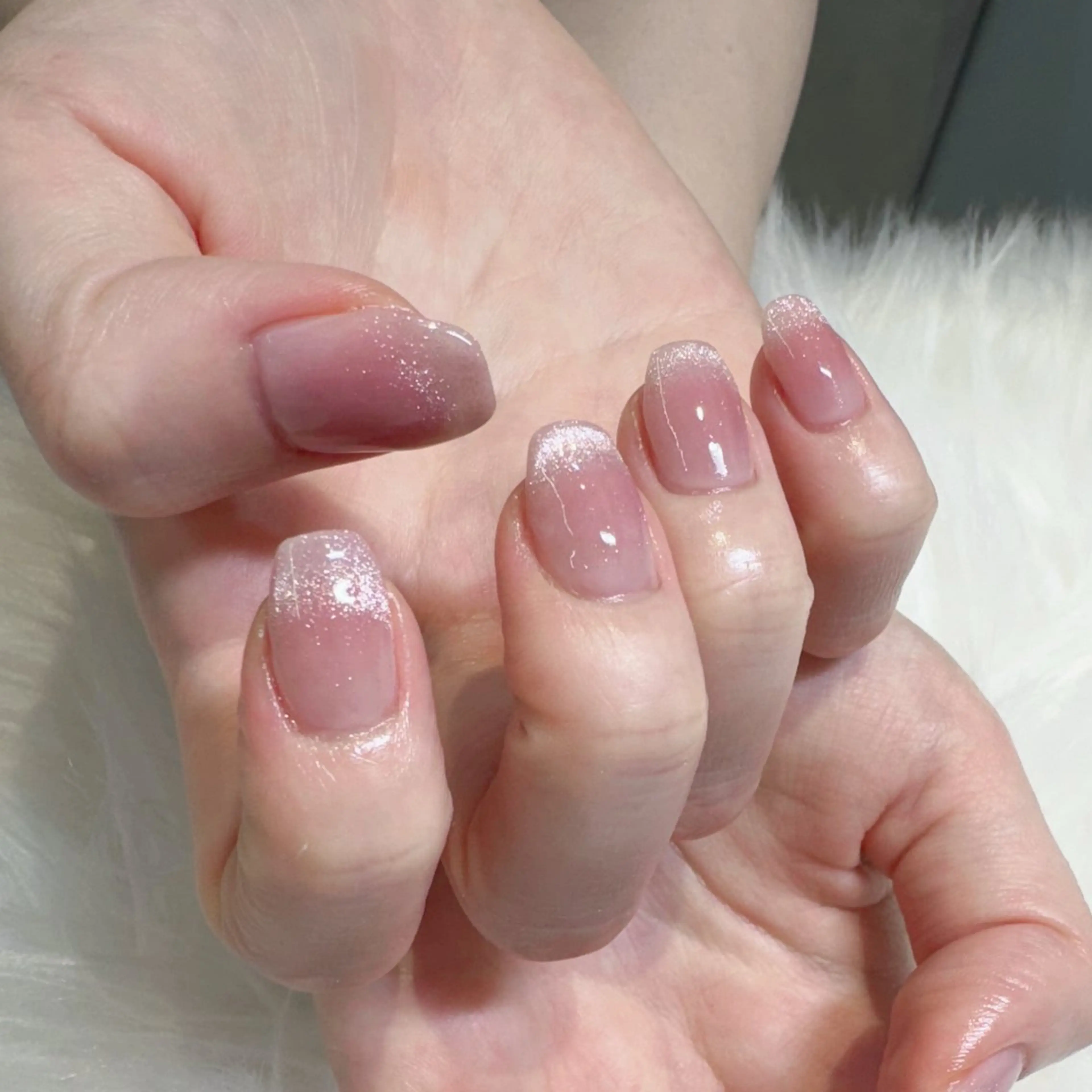 ネイル チークネイル 氷ネイル・うるうるネイル マグネットネイル ハンドネイル ハンドケア Chizuru ☾ ໋のネイルデザイン