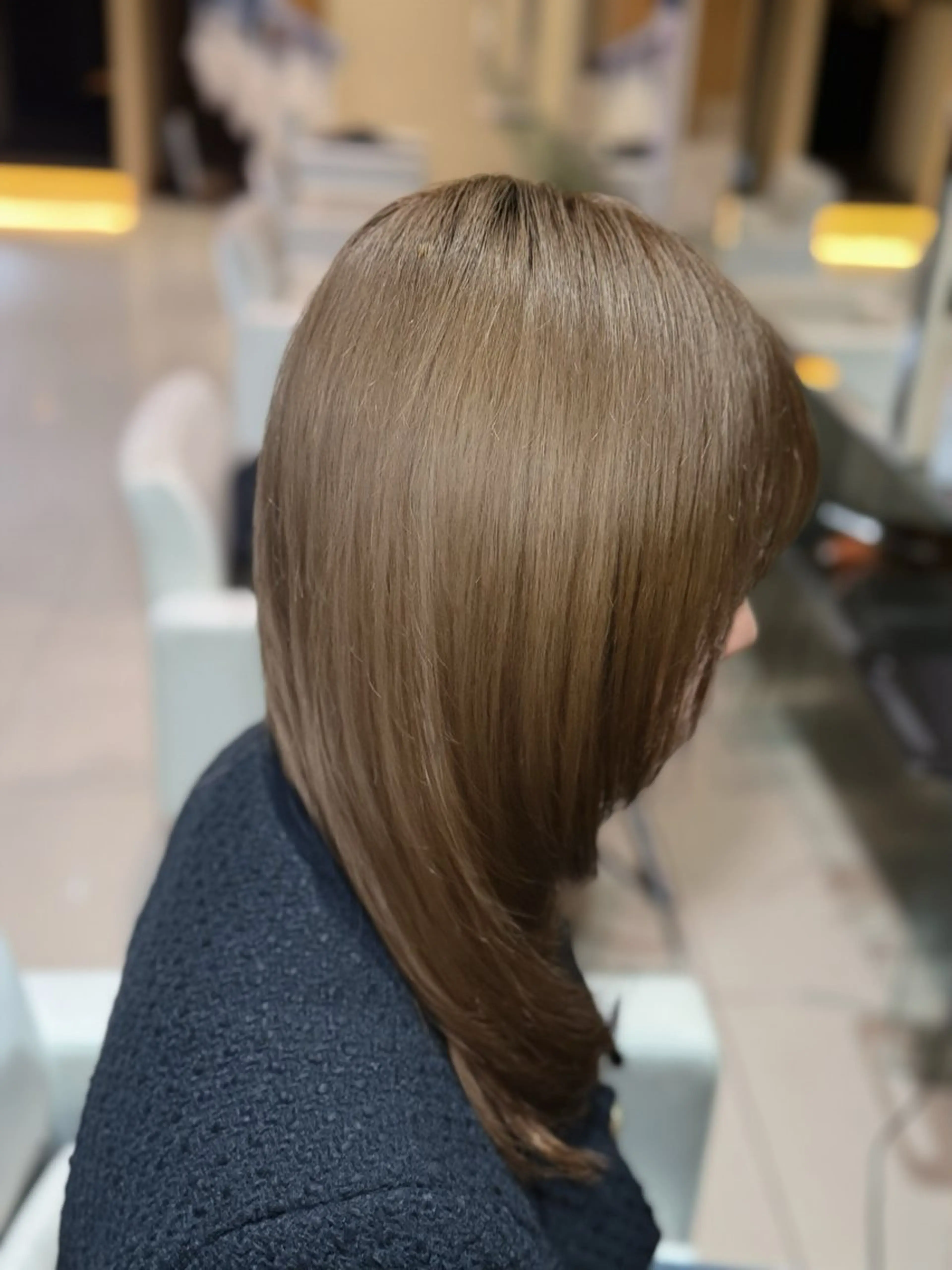 セミロング 髪質改善 トリートメント 髪質改善特化美容師 🕊️鳥田勇🕊️のヘアスタイル