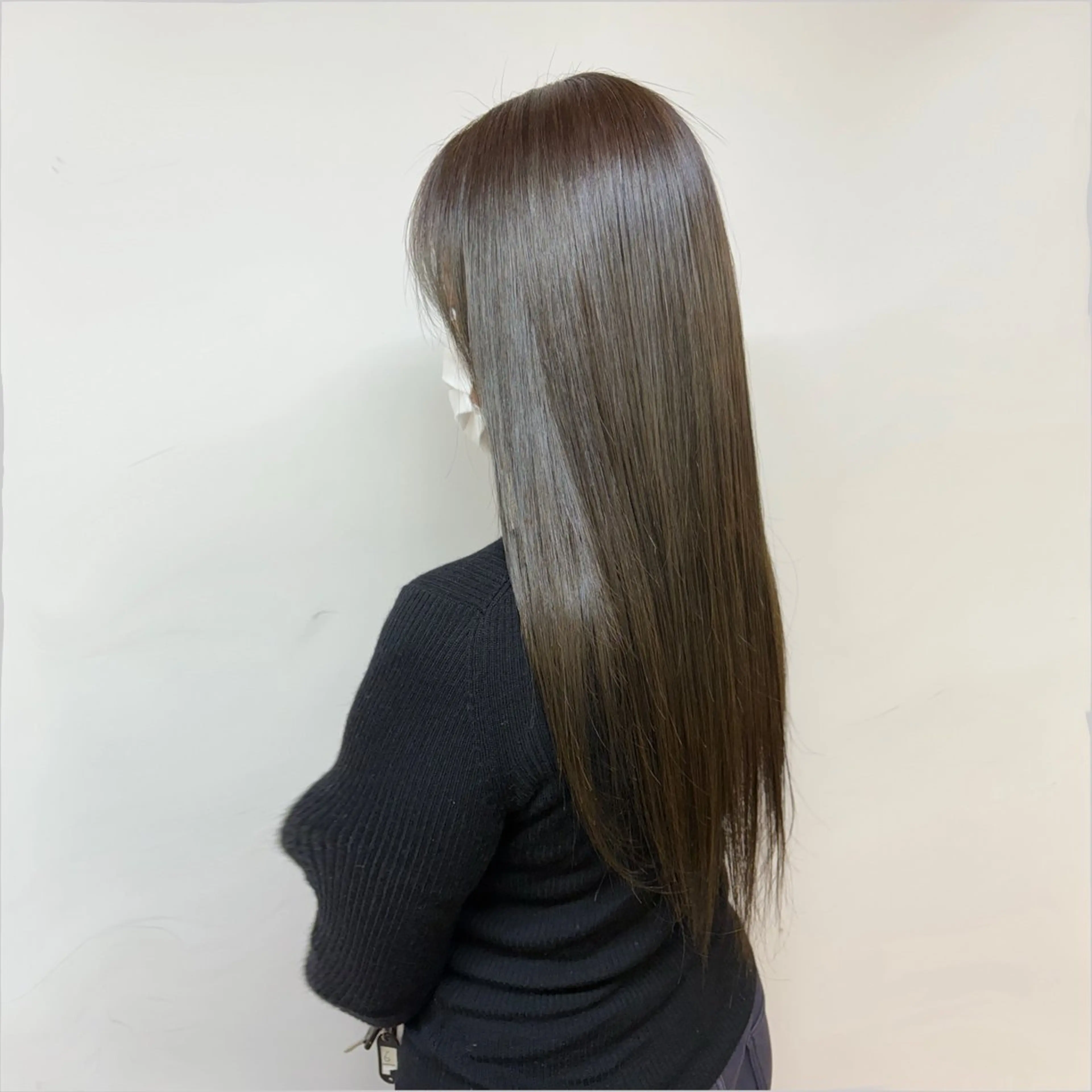 カラー オリーブカラー 石井 真帆のヘアスタイル