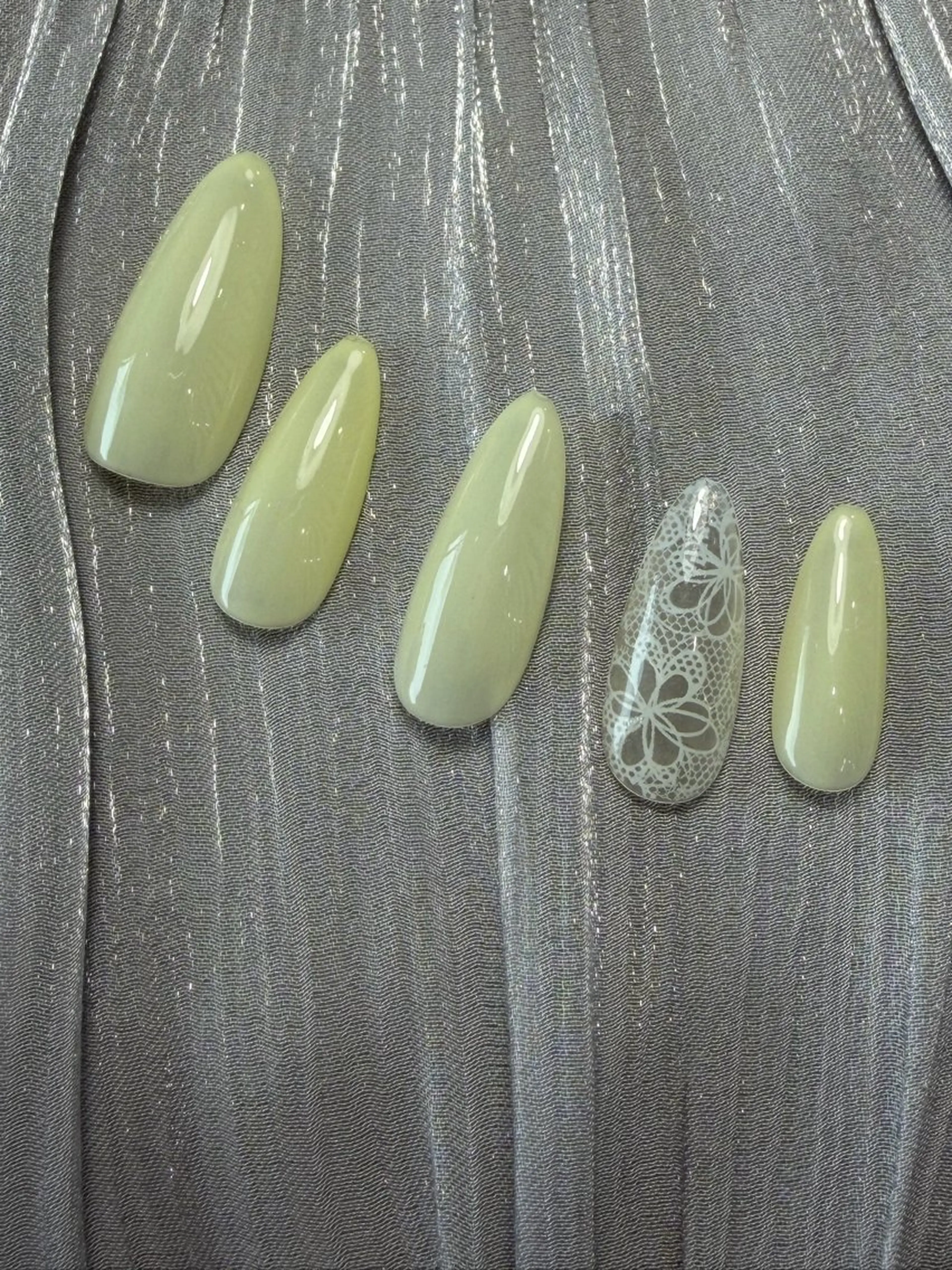 ネイル ハンドネイル Li'a AYAKAのネイルデザイン