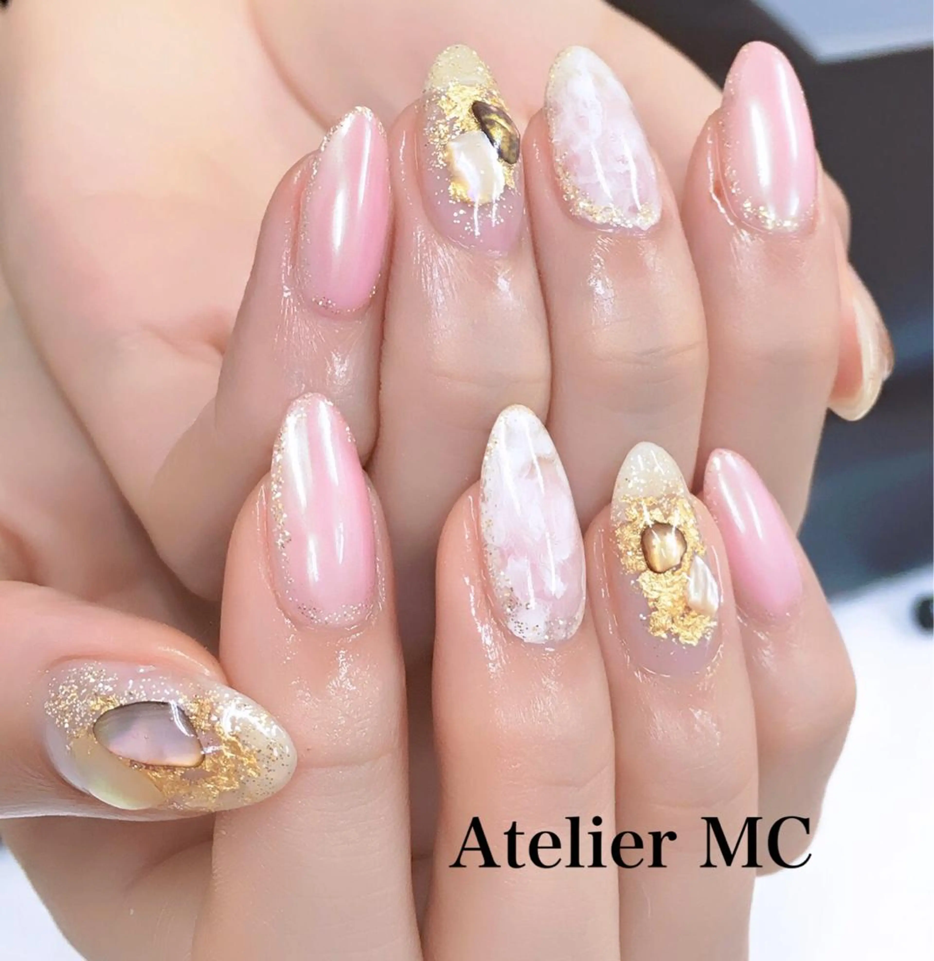 ネイル アトリエ エムシー 【新富町・東銀座】のネイルデザイン