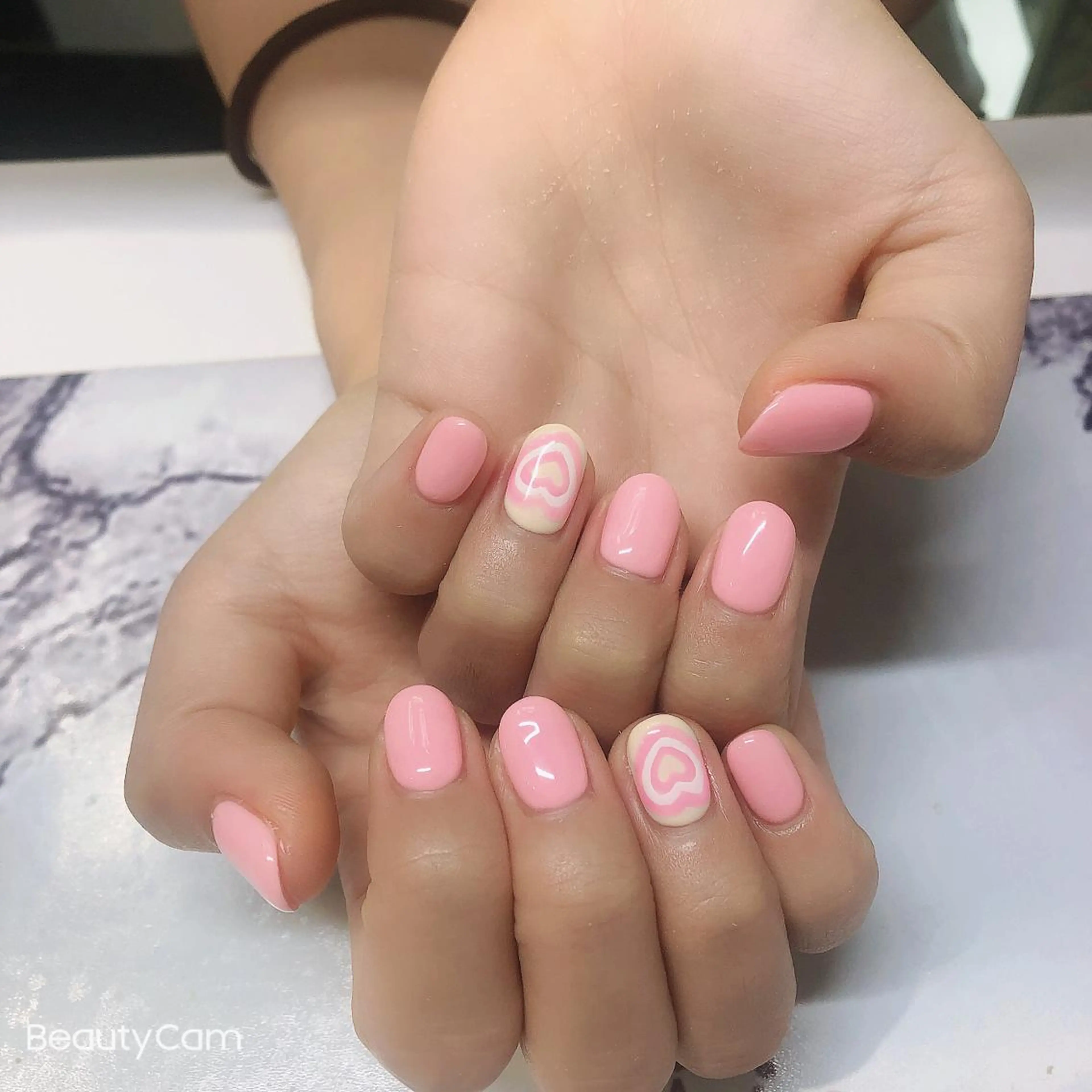 ネイル ガレンドウ 白澤 愛子のネイルデザイン