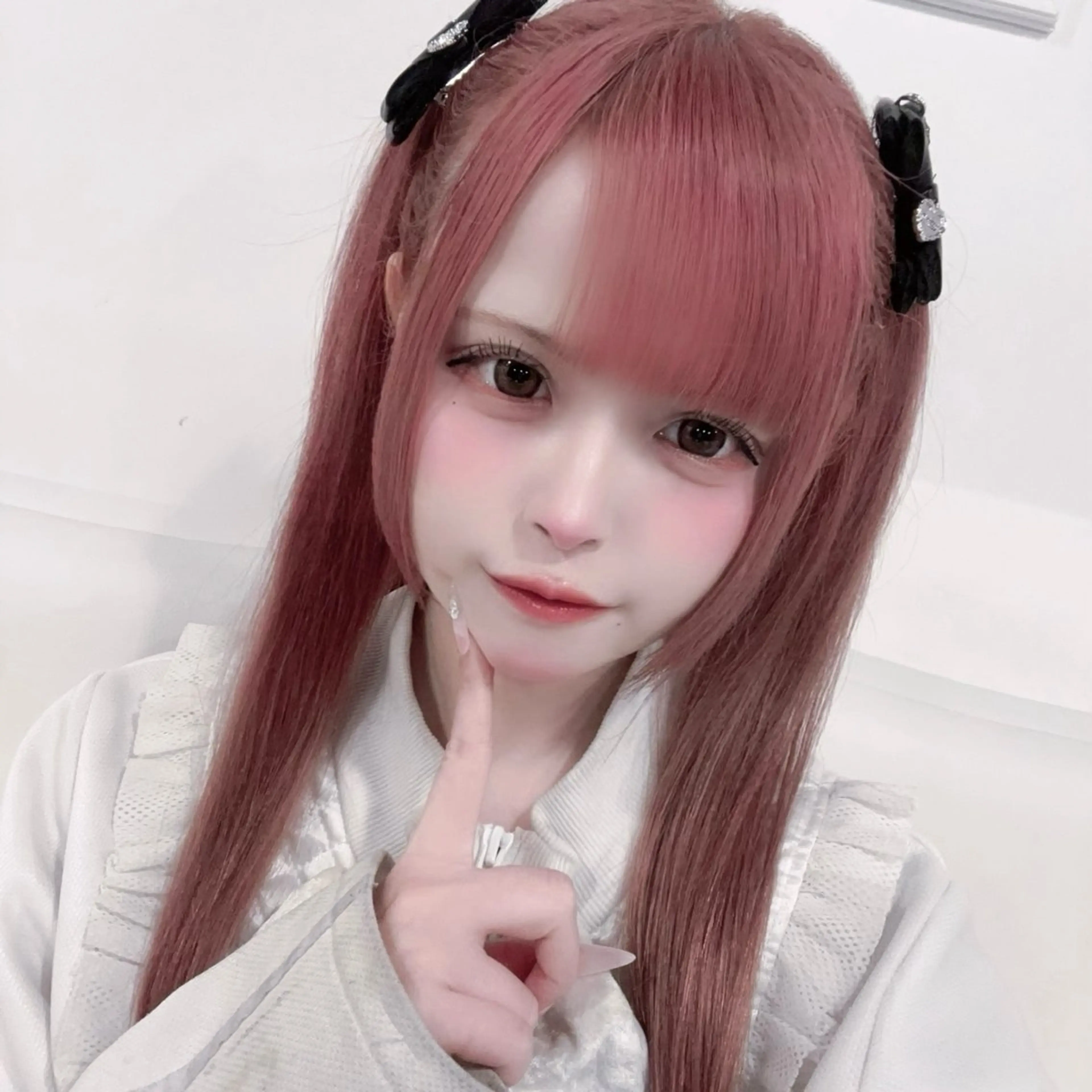 ロング カラー ヘアアレンジ ベージュカラー ピンクカラー ピンクベージュ ヘアカラー トリートメント ヘアセット 渋谷🩶ハイトーン 🩶FUMUのヘアスタイル