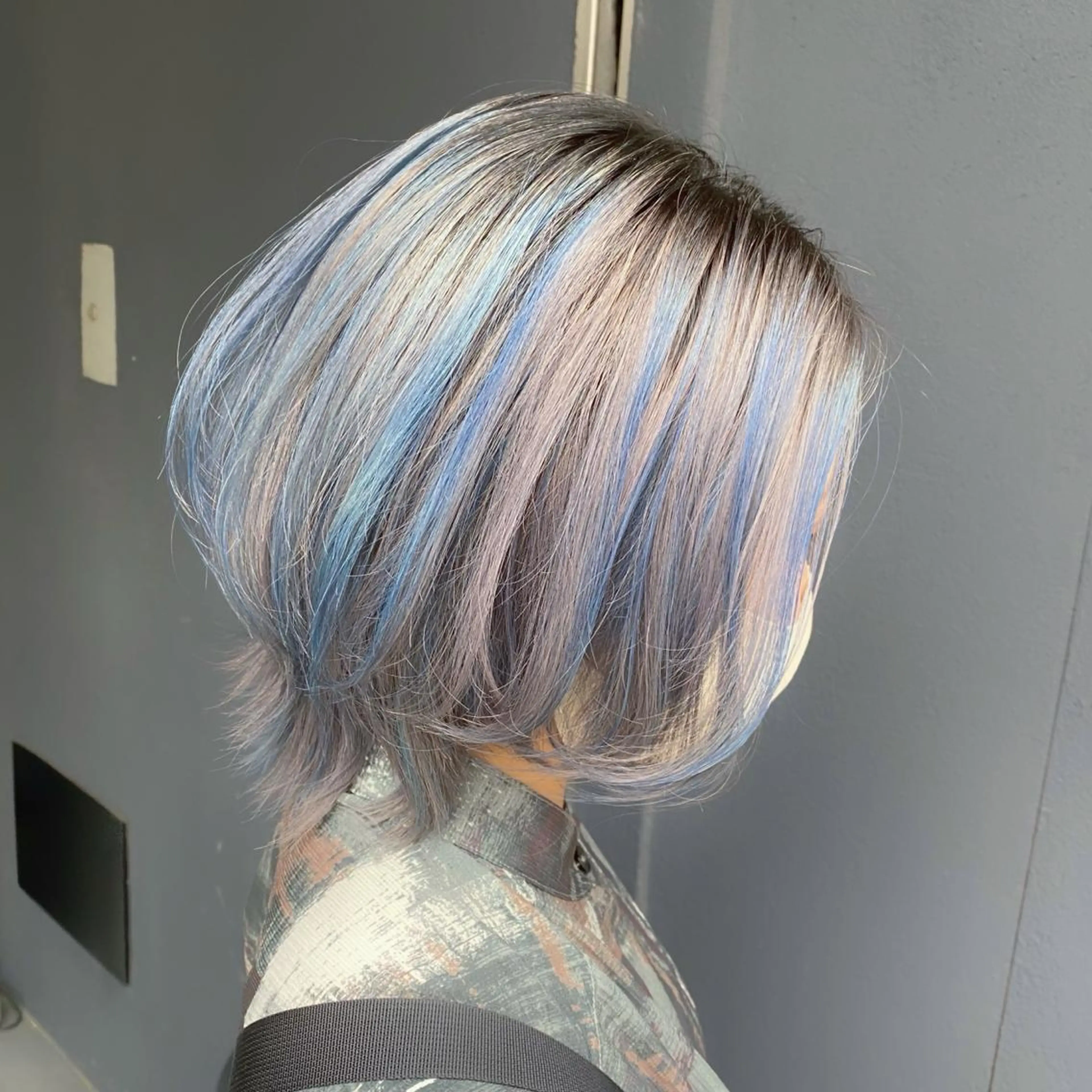 ショート カラー マンツーマン女性 美容師 奏のヘアスタイル