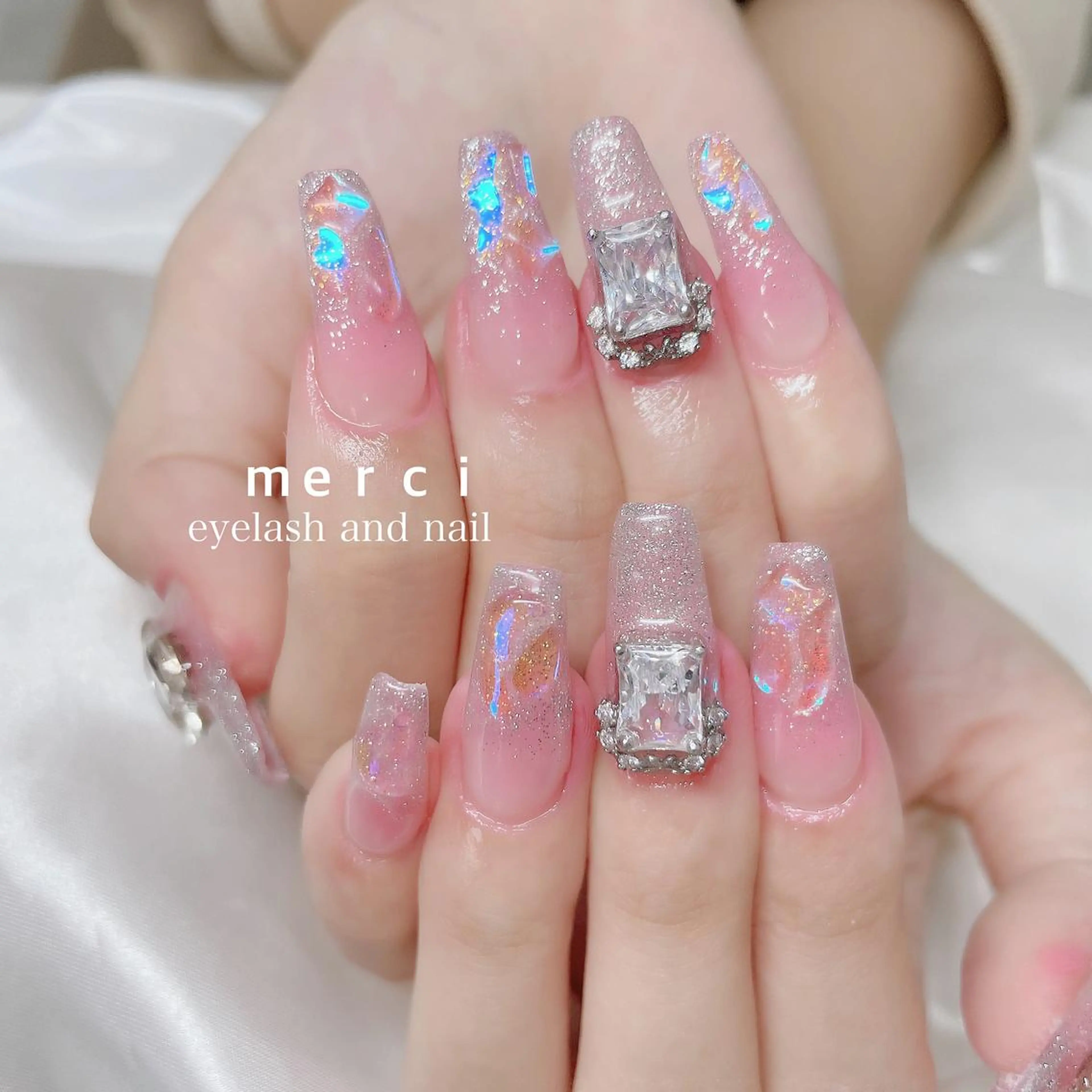 ネイル merci nailのネイルデザイン