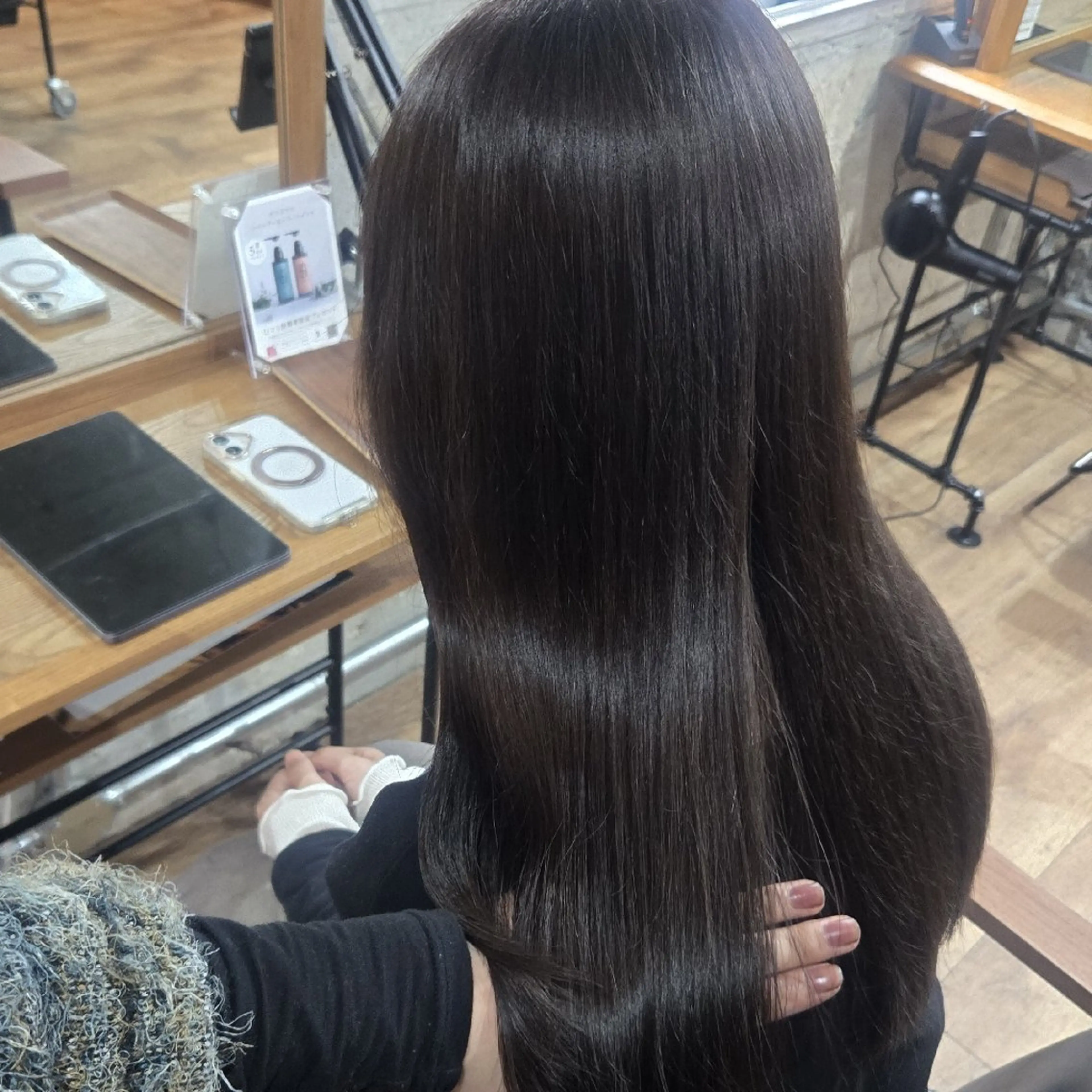 カラー ブリーチ┊︎縮毛矯正 特化◎mikuのヘアスタイル