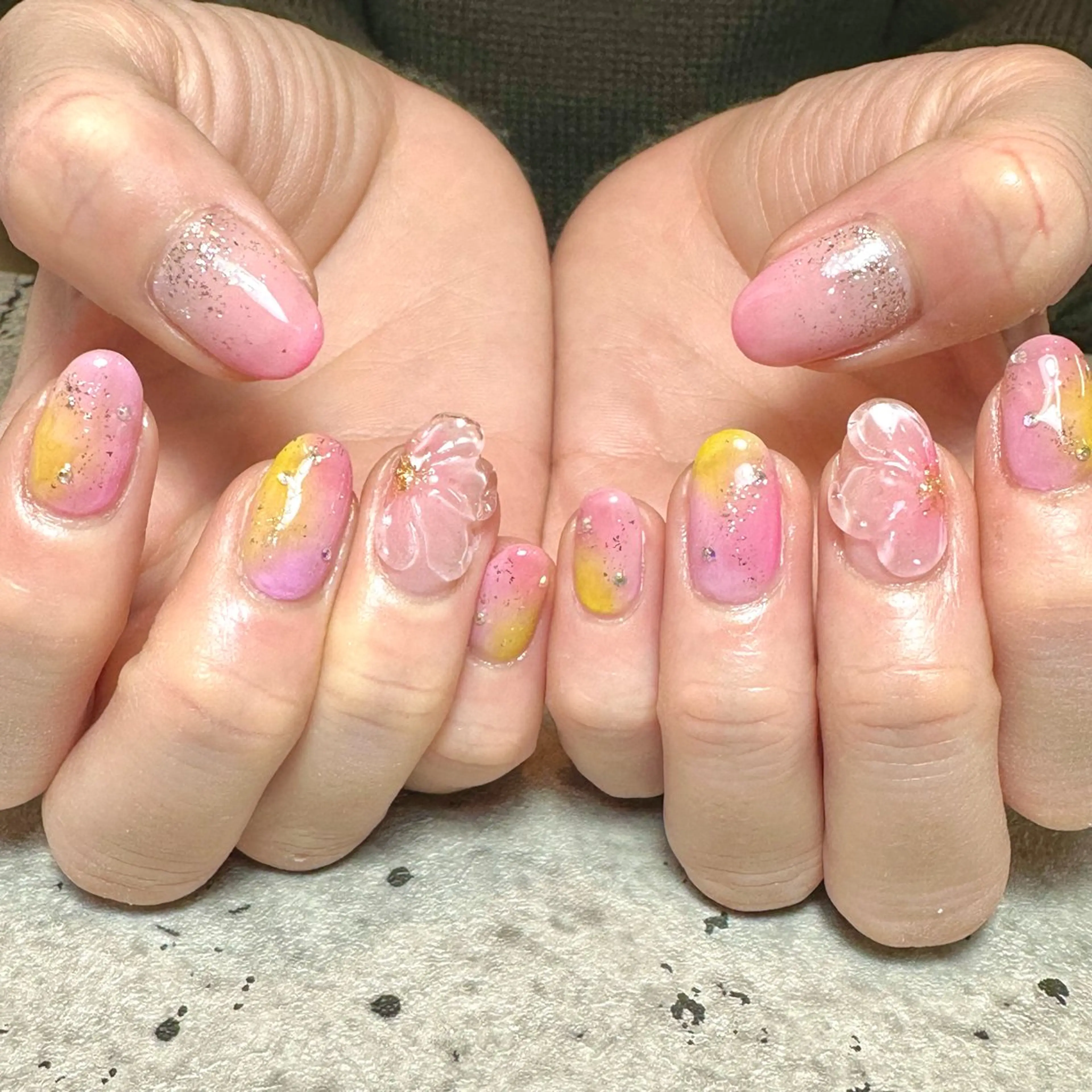 ネイル フラワーネイル ハンドネイル フットネイル GéRanium Harukaのネイルデザイン