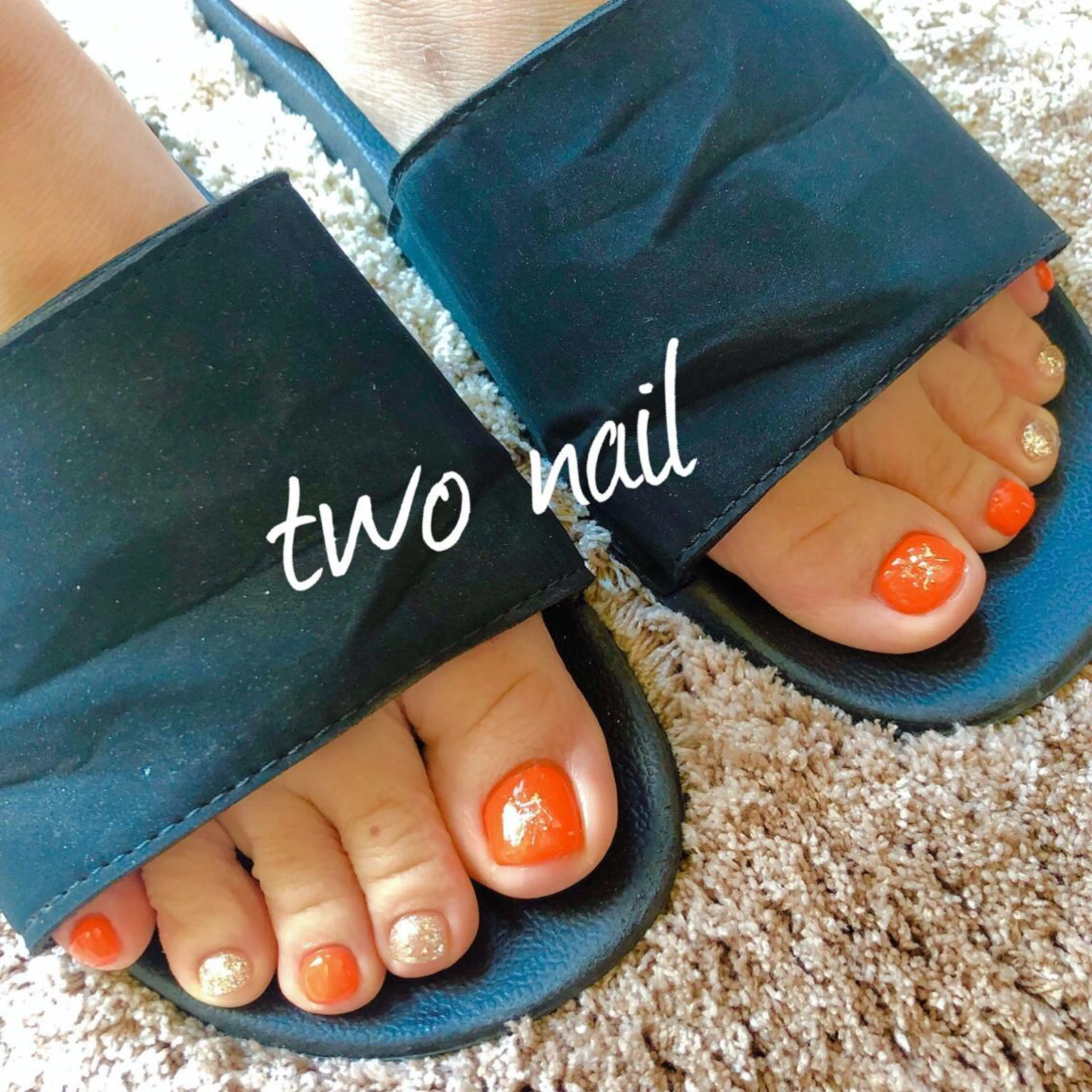 ネイル フットネイル ラメ(グリッター) two nailのネイルデザイン