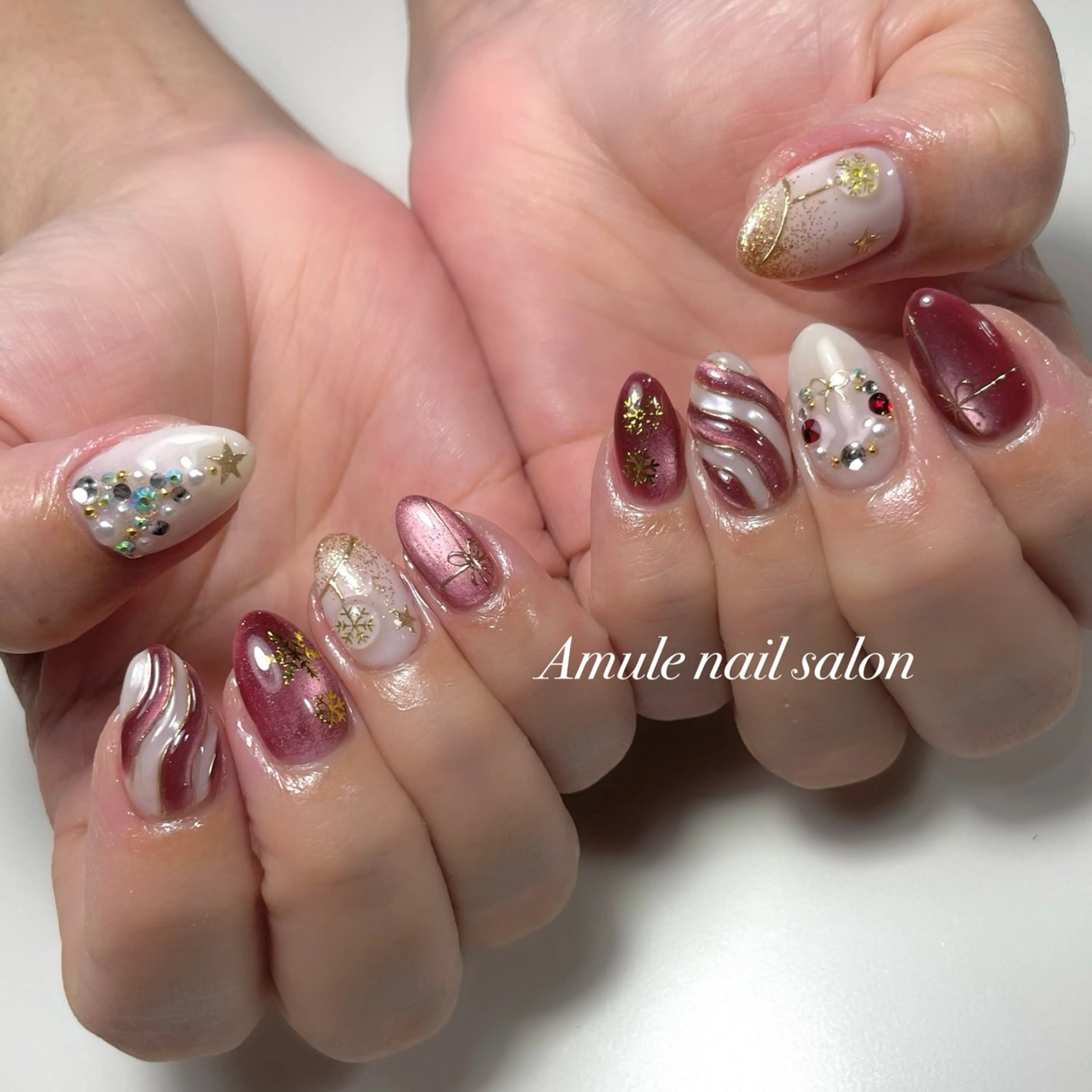 ネイル マグネットネイル 冬ネイル クリスマス ハンドネイル Amule nailsalonのネイルデザイン