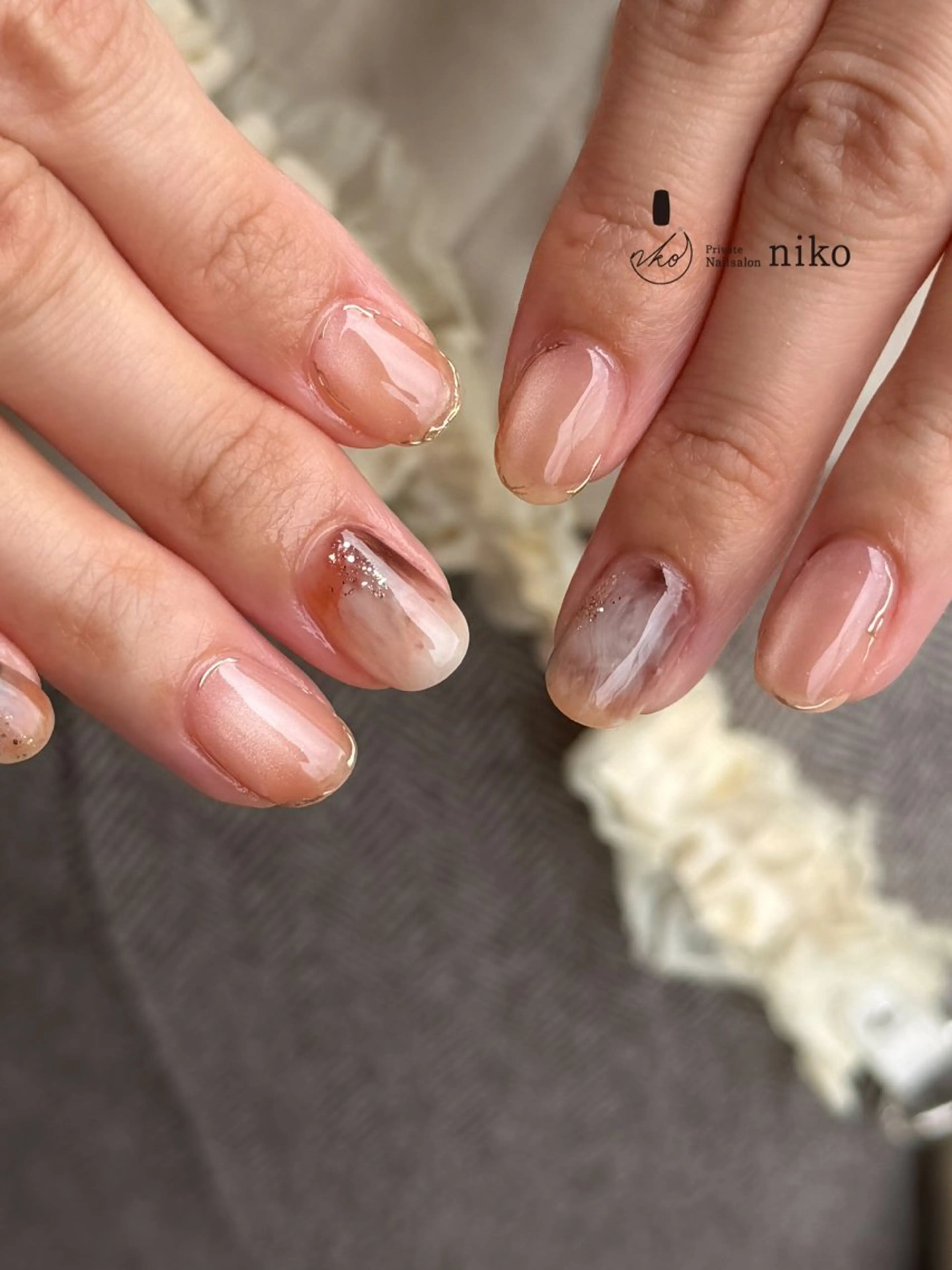 ネイル ハンドネイル フットネイル 岡部 彩美のネイルデザイン