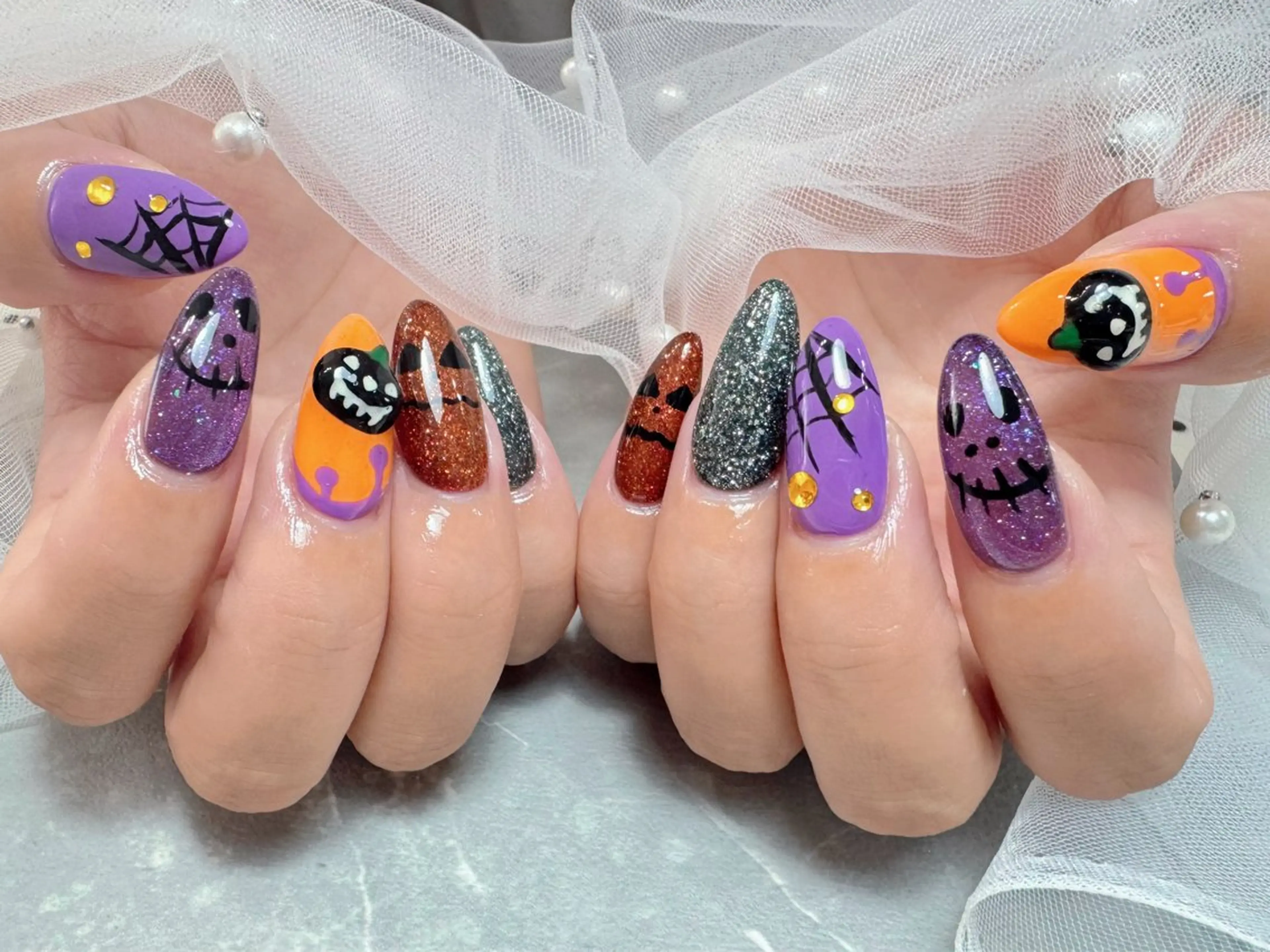 ネイル マジック ミラーのネイルデザイン