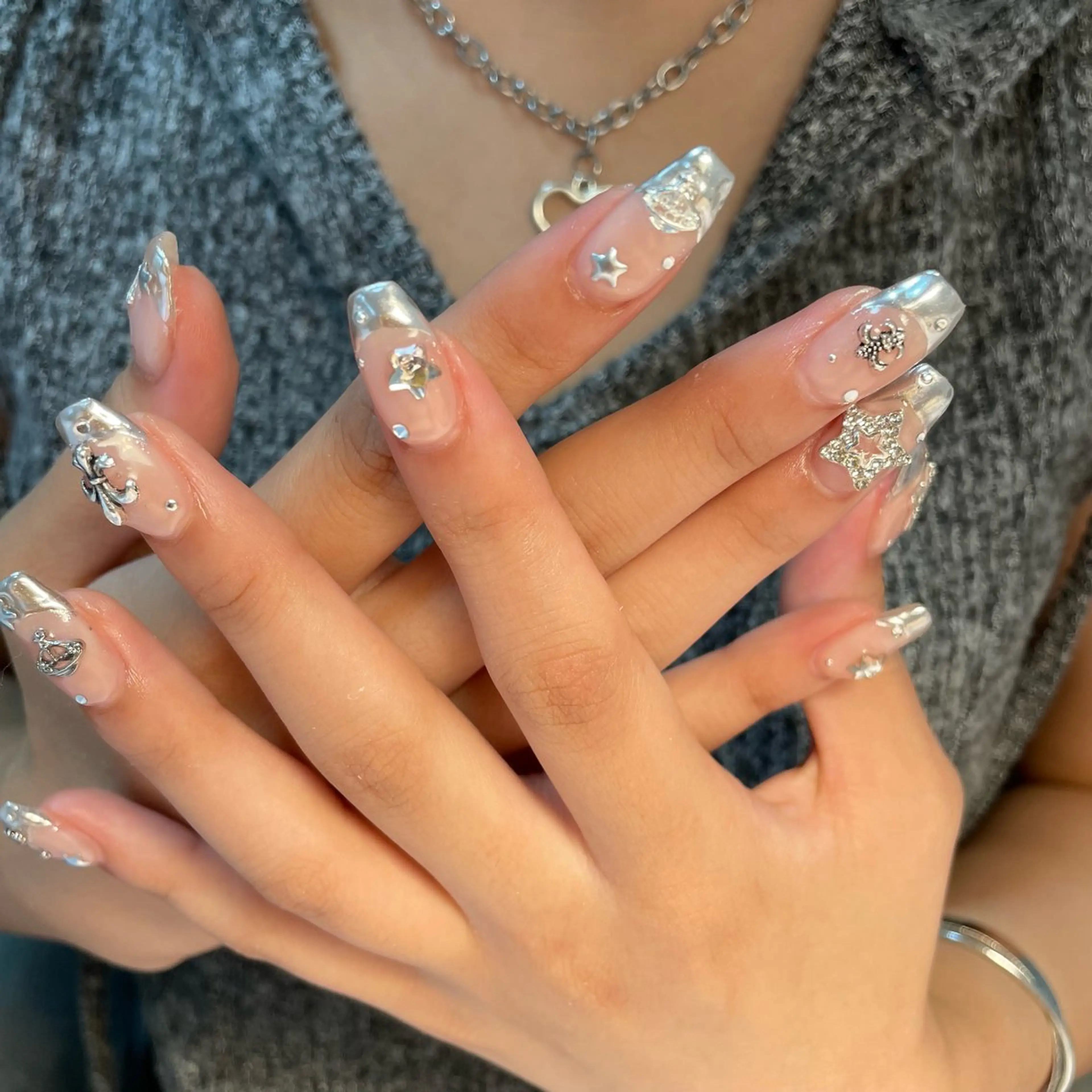 ネイル adorable 〈Kurumi〉のネイルデザイン