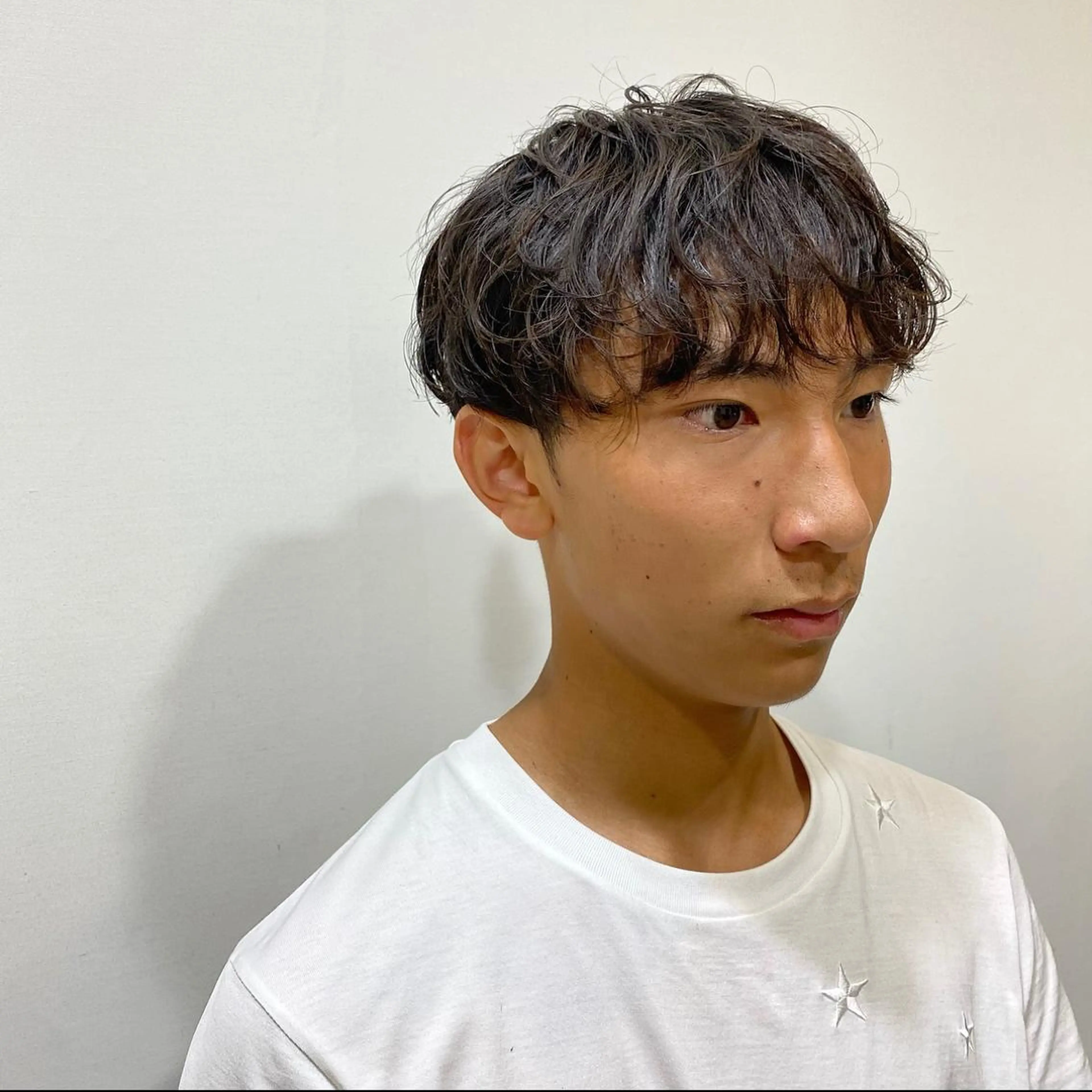 ショート パーマ メンズ メンズパーマ JINKIメンズ特化 メンズカットパーマのヘアスタイル