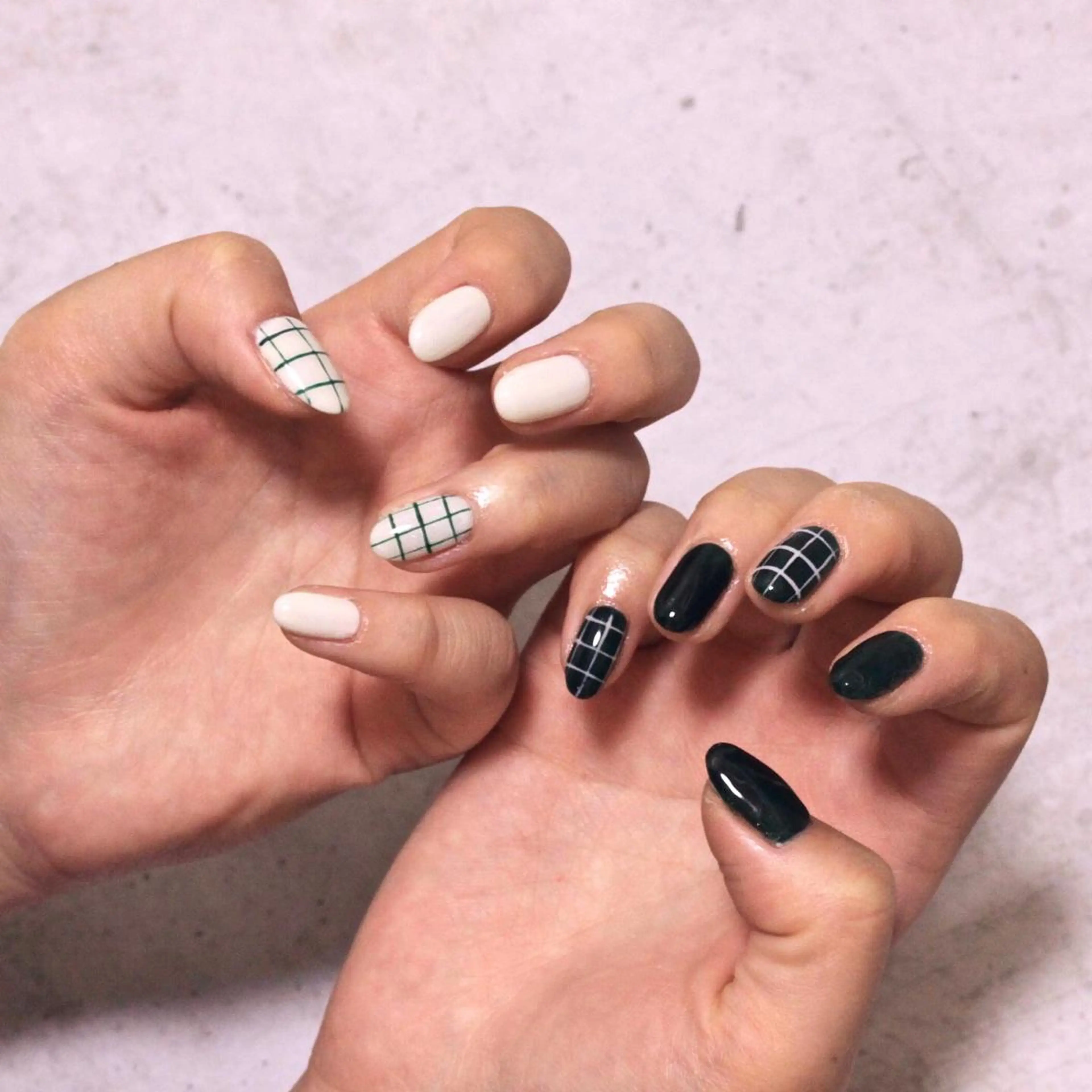 ネイル カジュアル ハンドネイル Elio 国泰寺のネイルデザイン