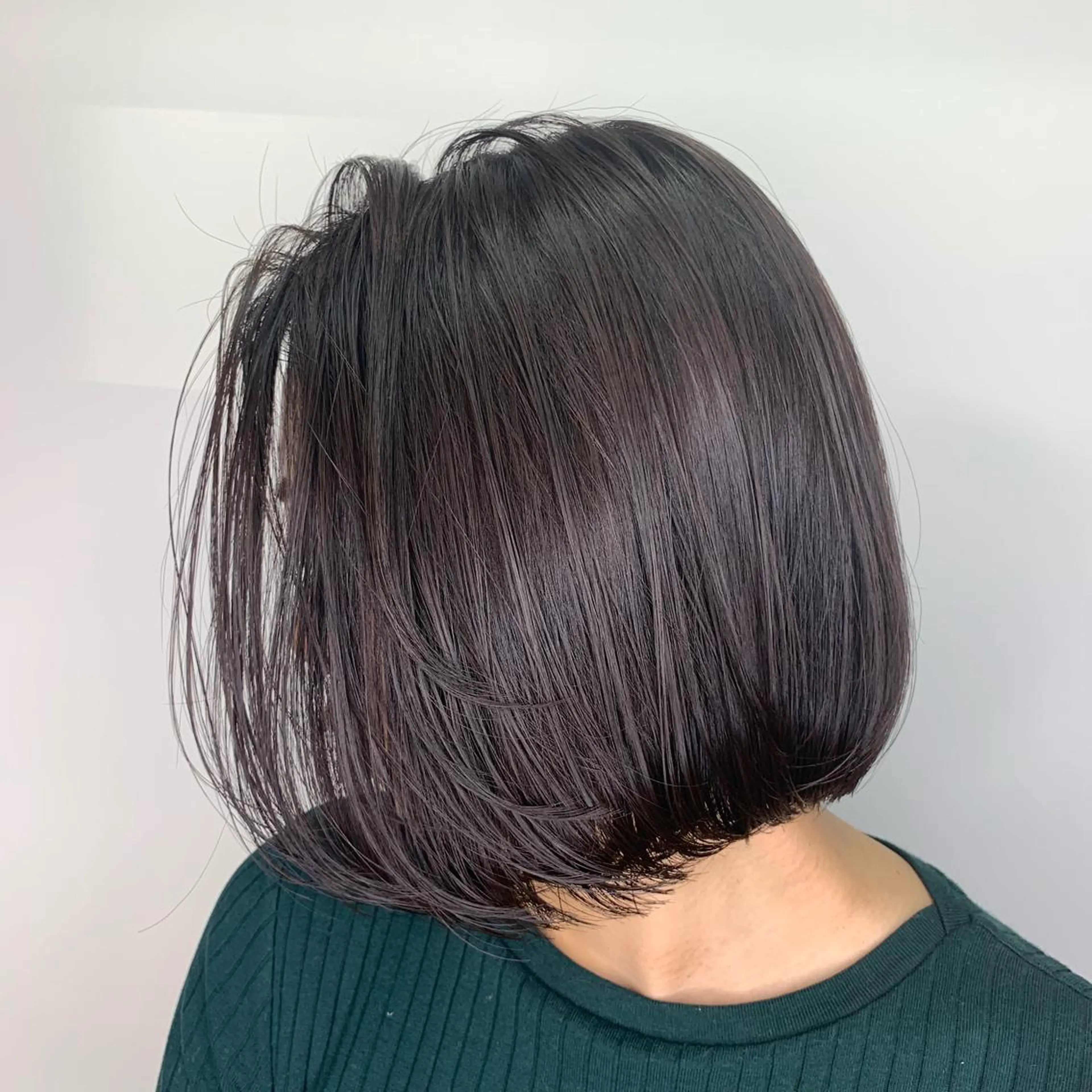 ショート ケリーズグリーン所属・艶髪 森田/嵩士のヘアスタイル