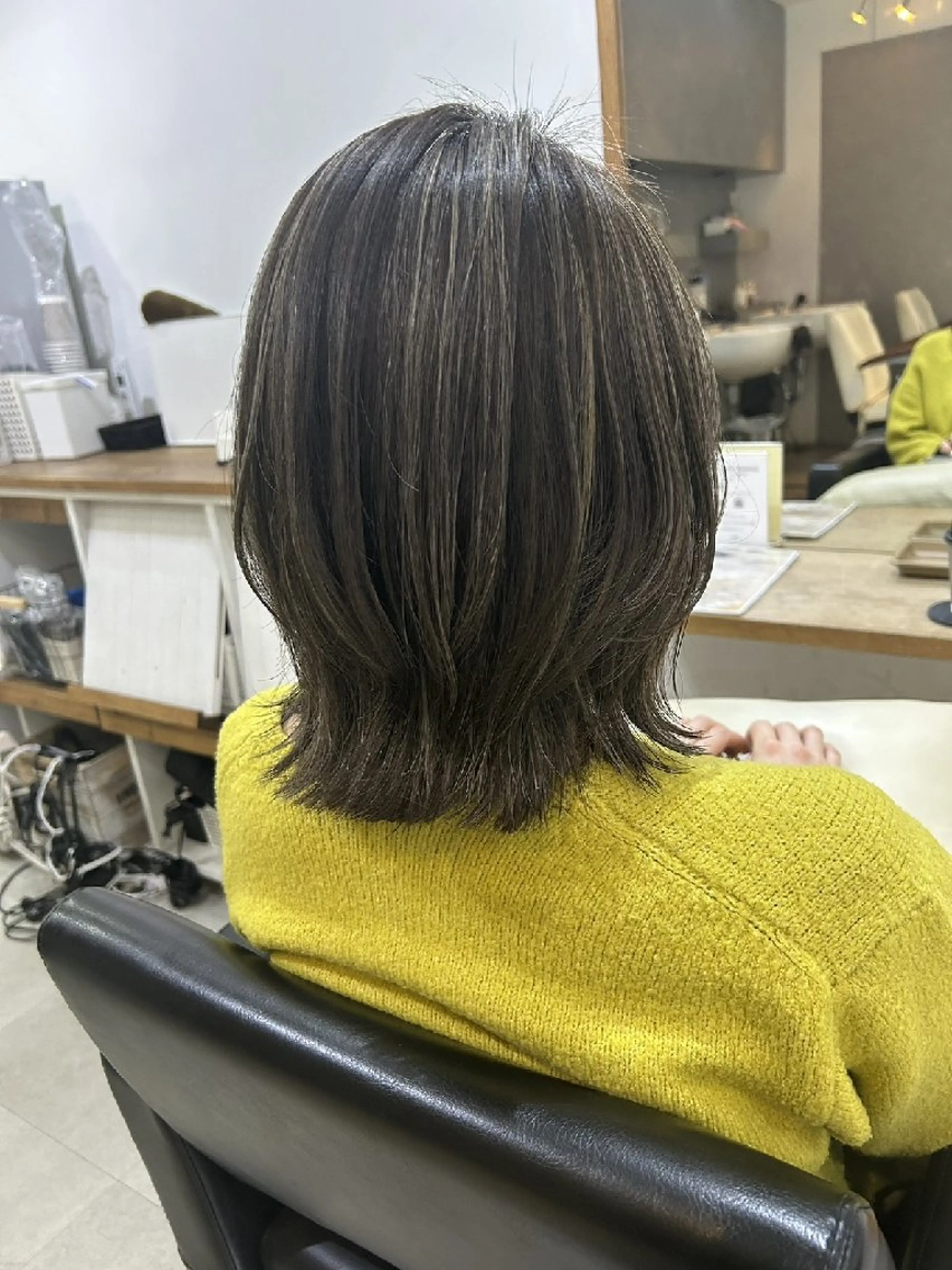 ショート ハイライト トリートメント カット ヘアカラー ボブ人気No,1✨ TAME副店長のヘアスタイル