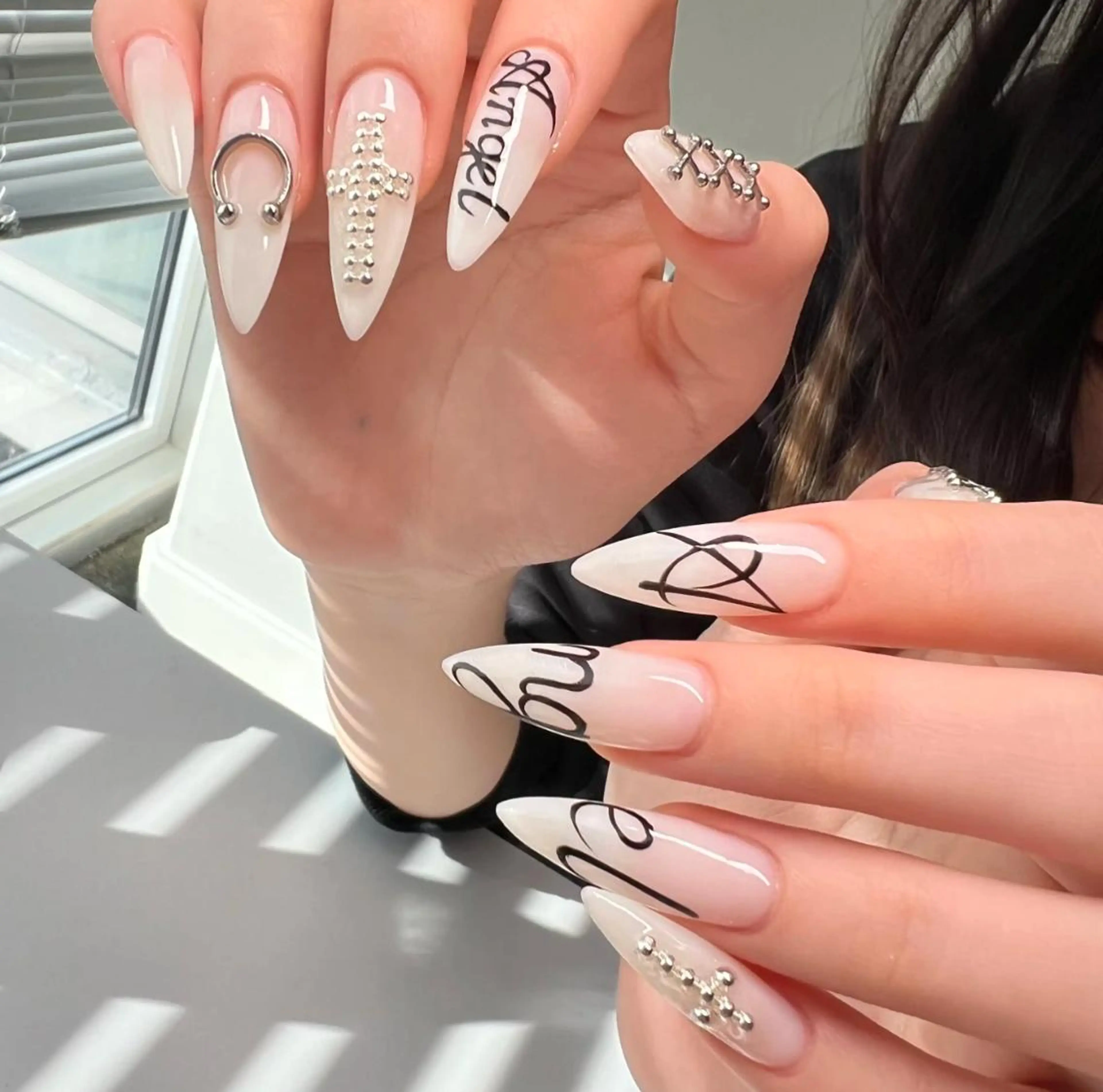 ネイル ハンドネイル Miya🎀 nailのネイルデザイン