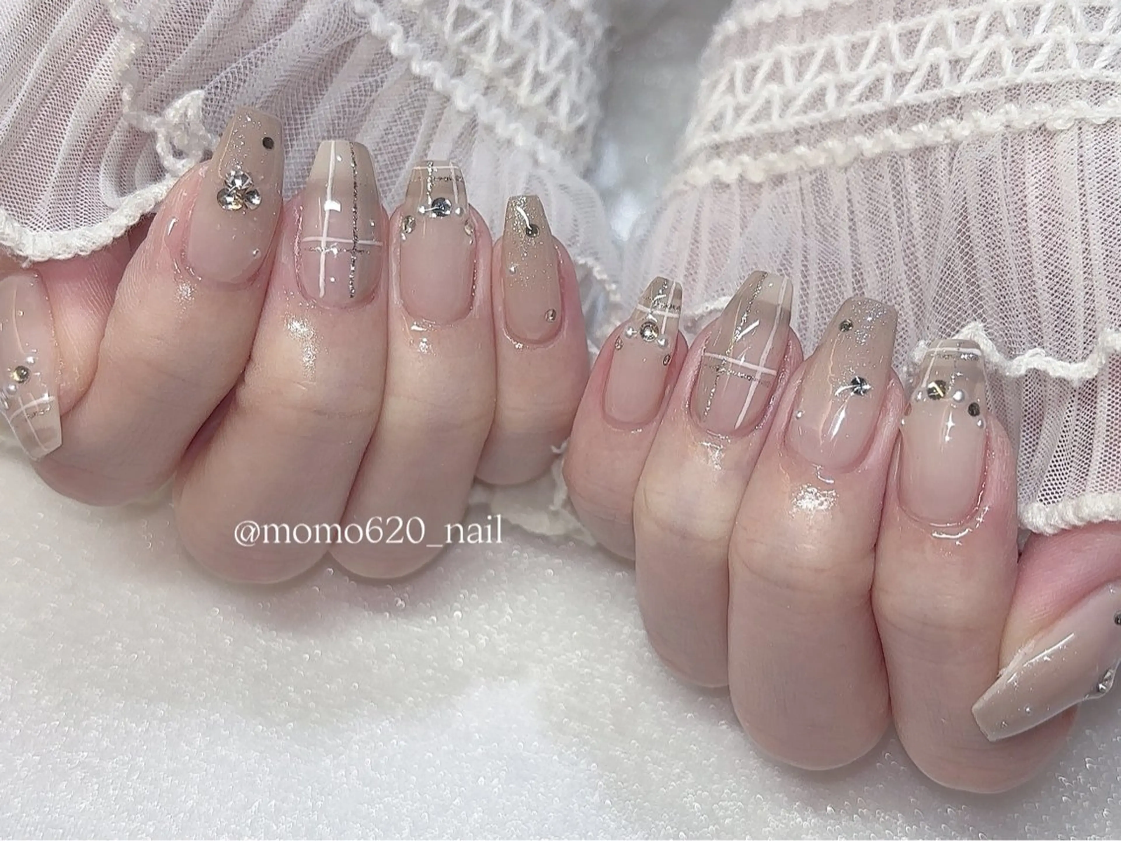 ネイル ブラウン ハンドネイル Nail salon Hemiy所属・momoka🤍 四ツ橋のネイルデザイン