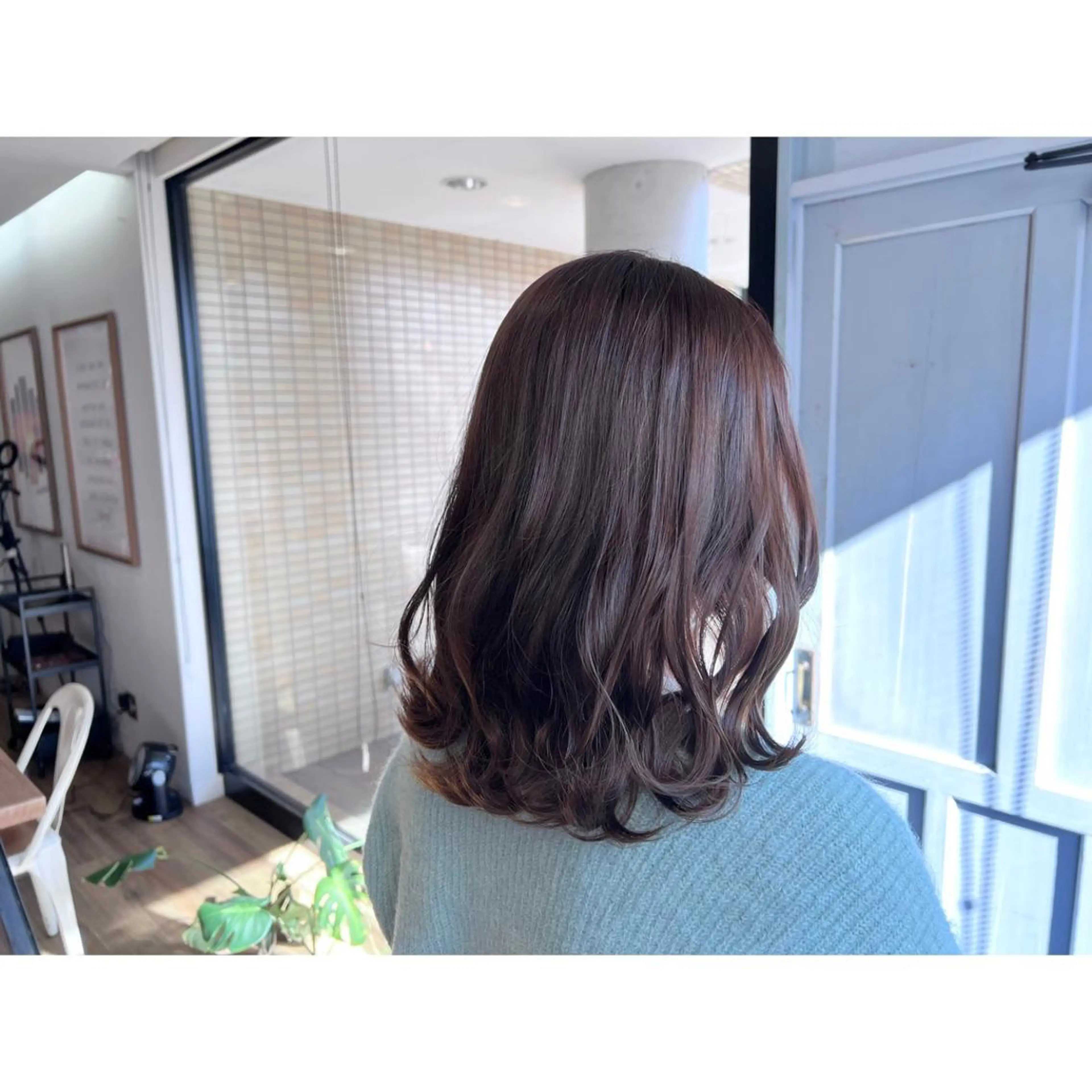 セミロング カラー ベージュカラー オレンジ オレンジベージュ ヘアカラー トリートメント ツキダテ ユイのヘアスタイル