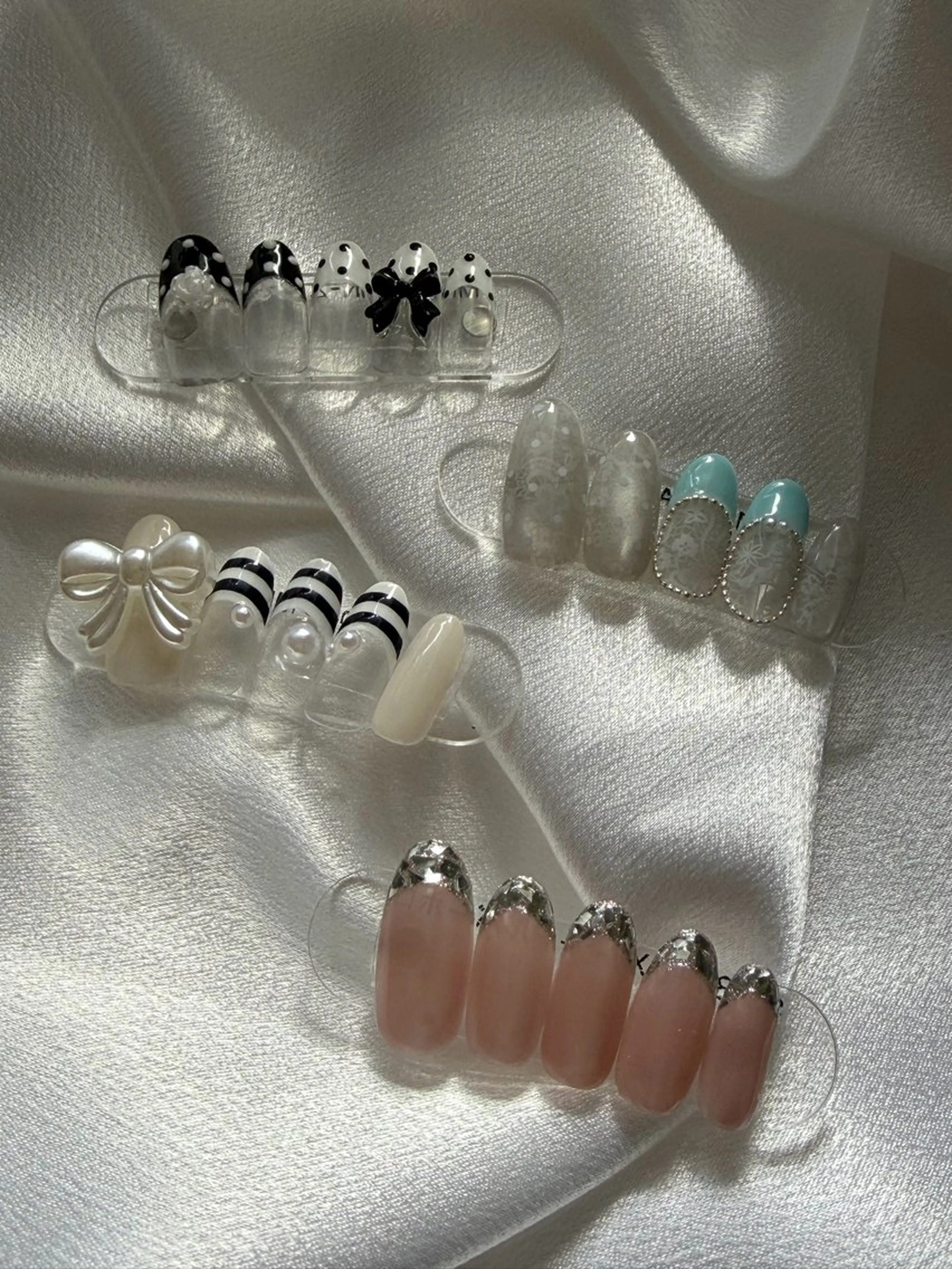 【ソフトジェルオフ&長さ出し10本】　　　　　　　　　　　　トレンド定額デザインの写真