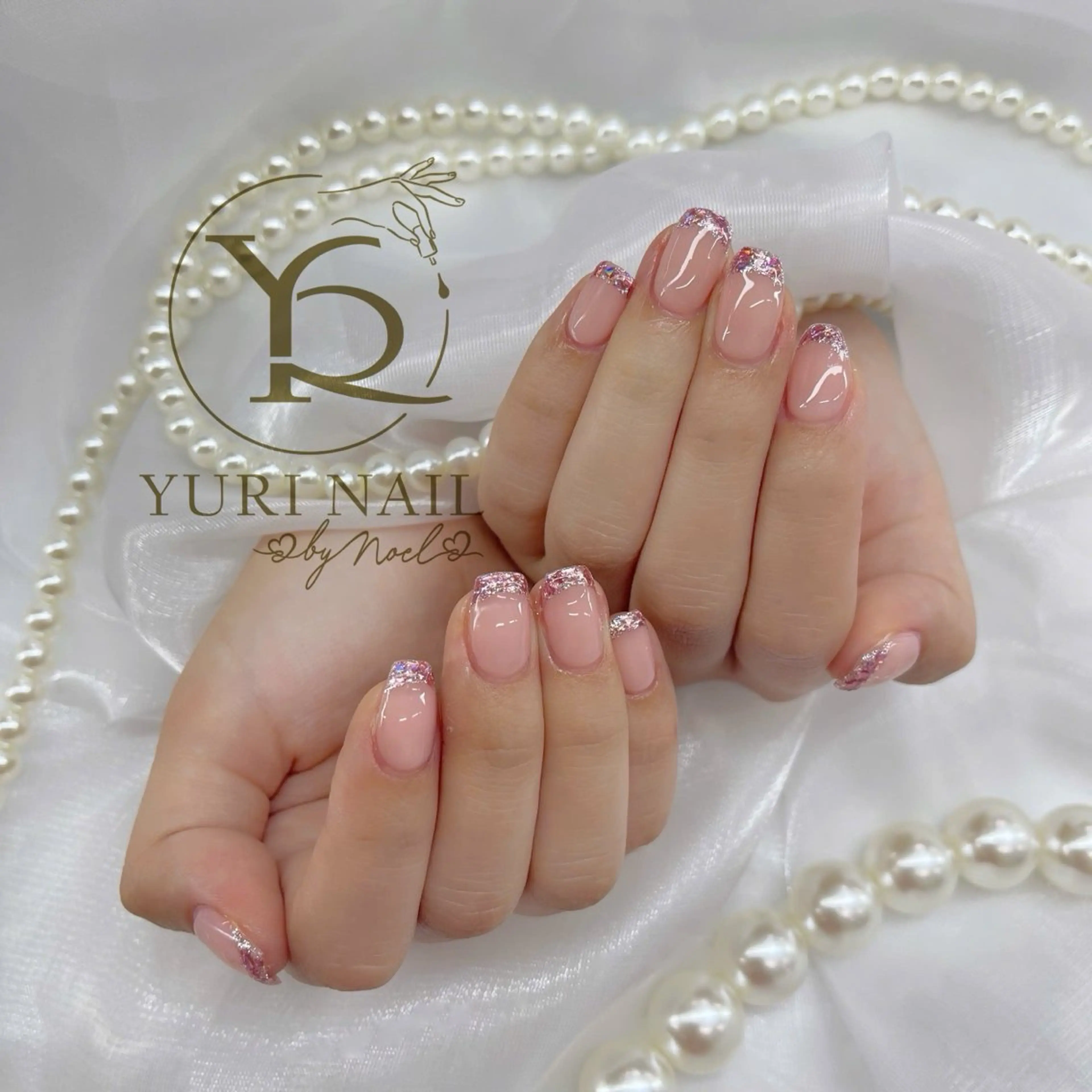 ネイル チークネイル ジェルネイル キラキラネイル マグネットネイル ミラーネイル ハンドネイル フットネイル ハンドケア YURI Nail Funabashiのネイルデザイン