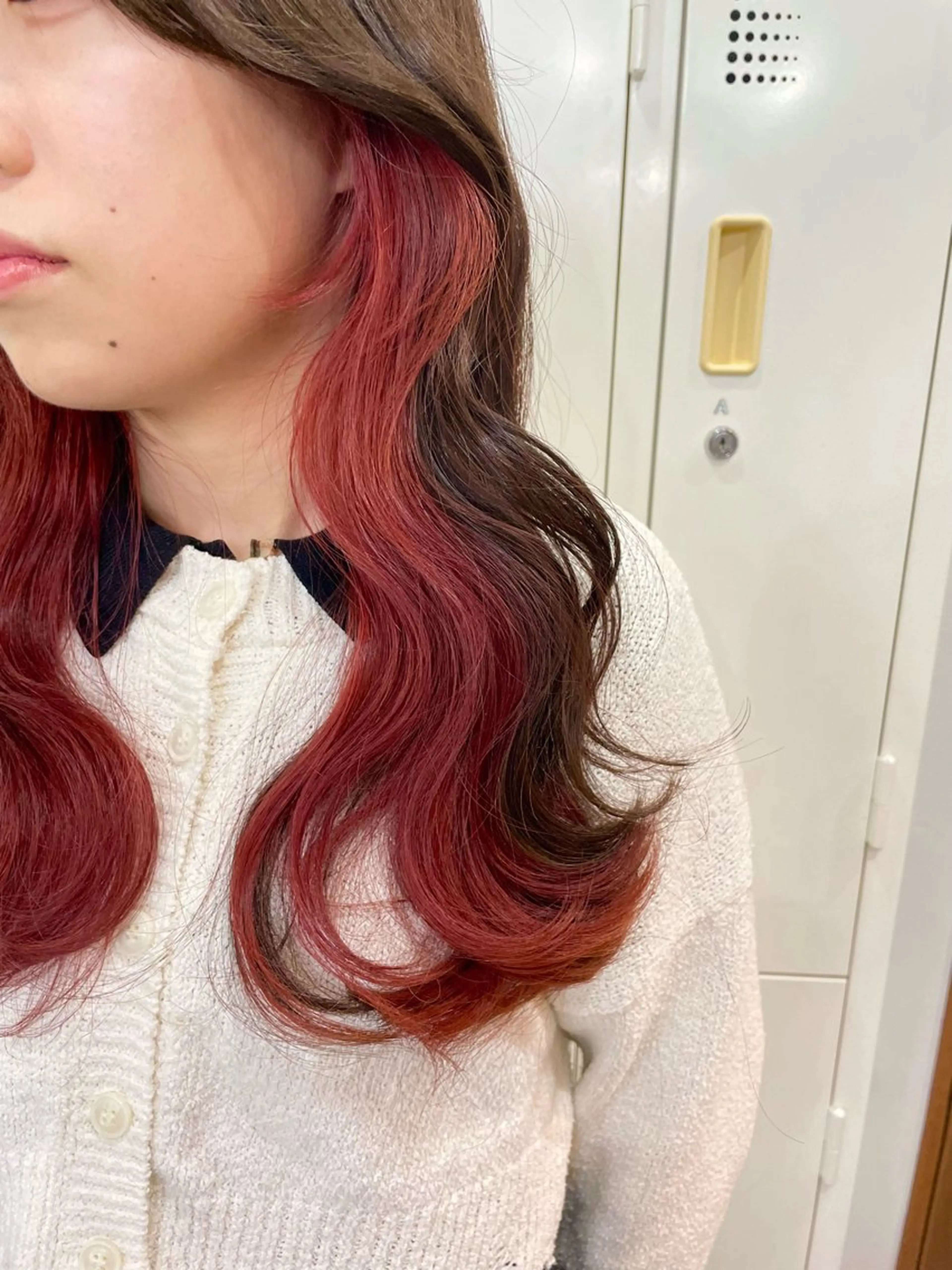 セミロング ヘアカラー トリートメント 横山 奈央のヘアスタイル