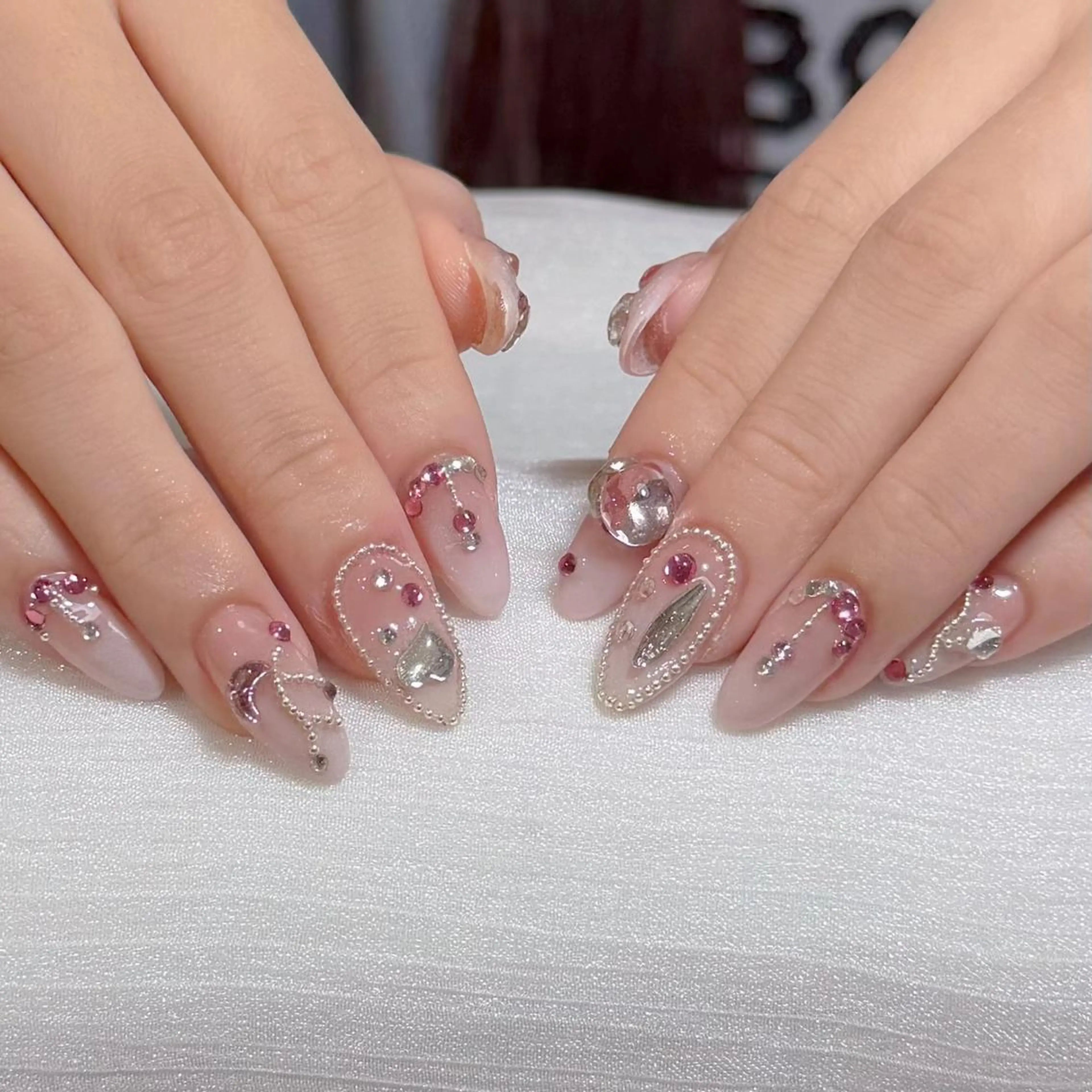 ネイル ハンドネイル ハンドケア Lumina Nail💕のネイルデザイン