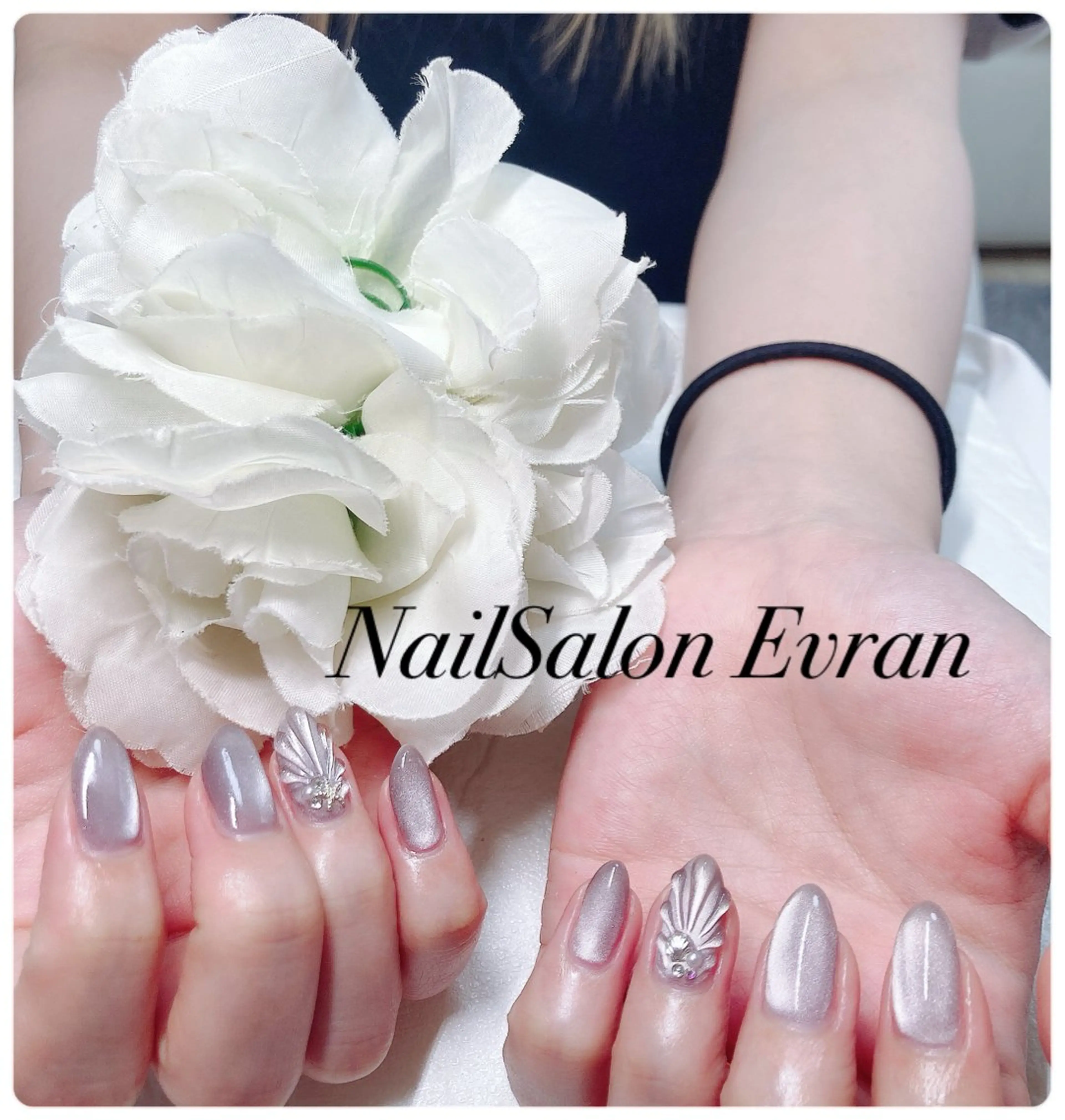 ネイル アートネイル フレンチネイル マグネットネイル 持ち込み ニュアンスネイル ハンドネイル Nail salon Evranのネイルデザイン