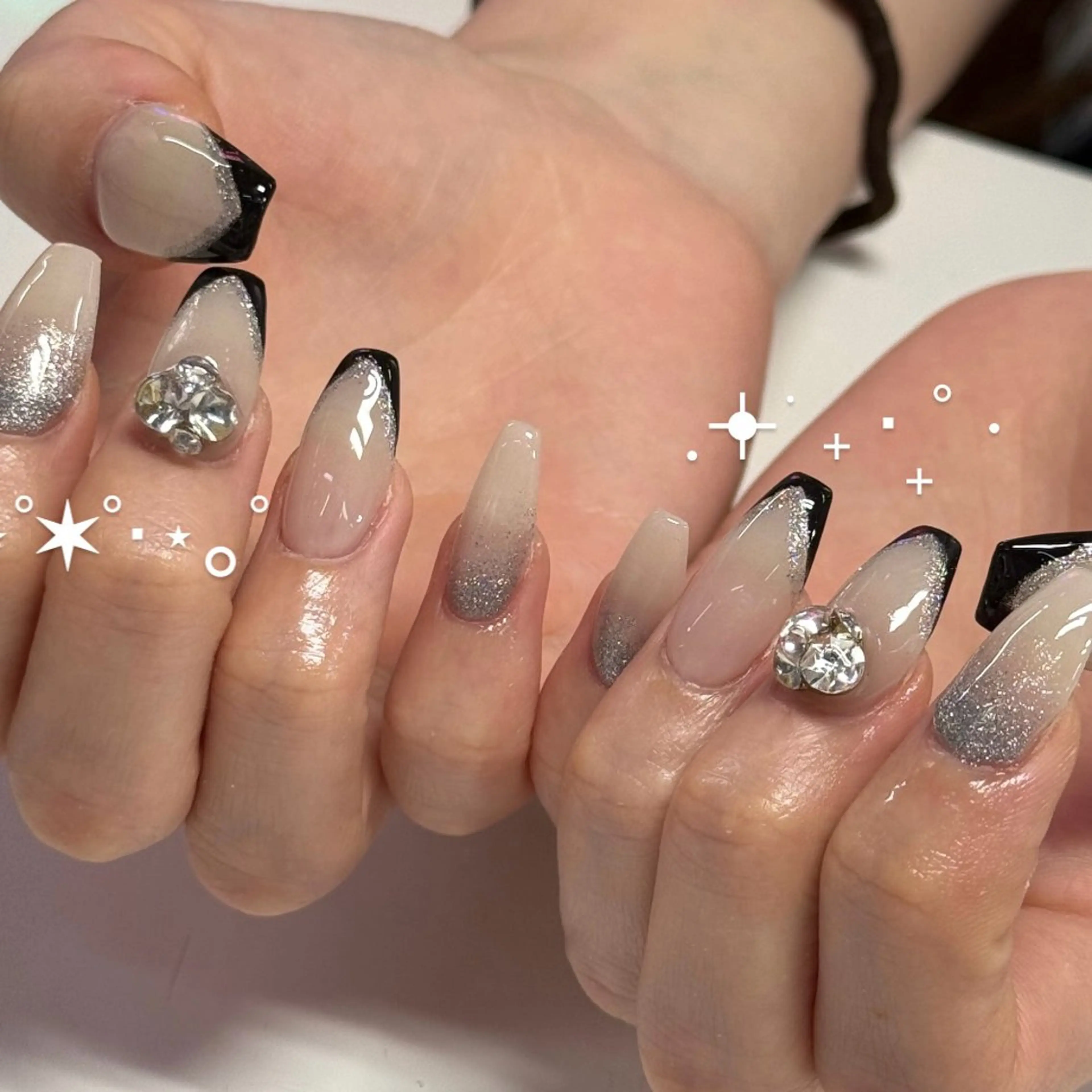 ネイル フレンチネイル ハンドネイル WOLTOKYO渋谷 yunaのネイルデザイン