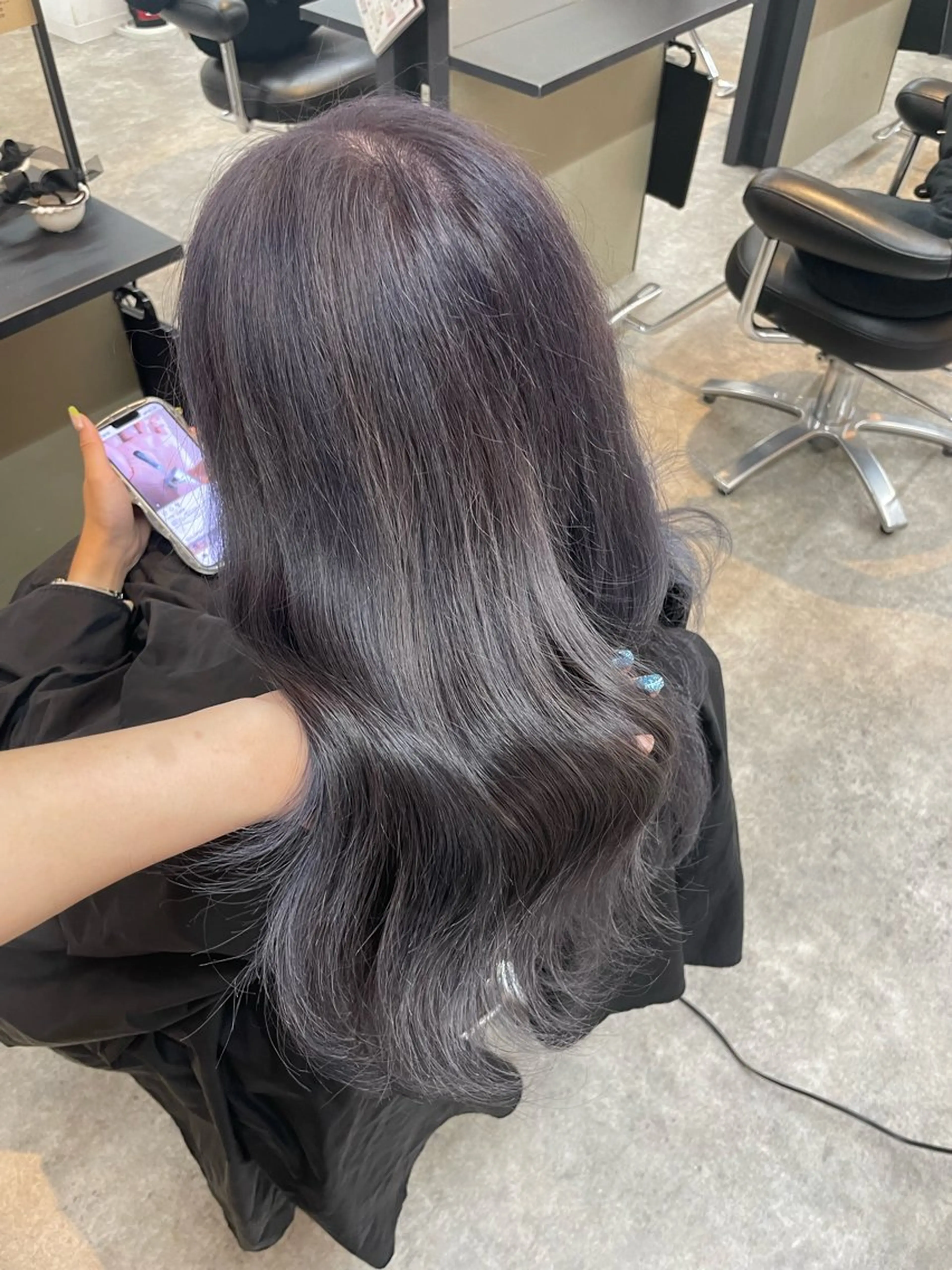 セミロング 柳田 光のヘアスタイル