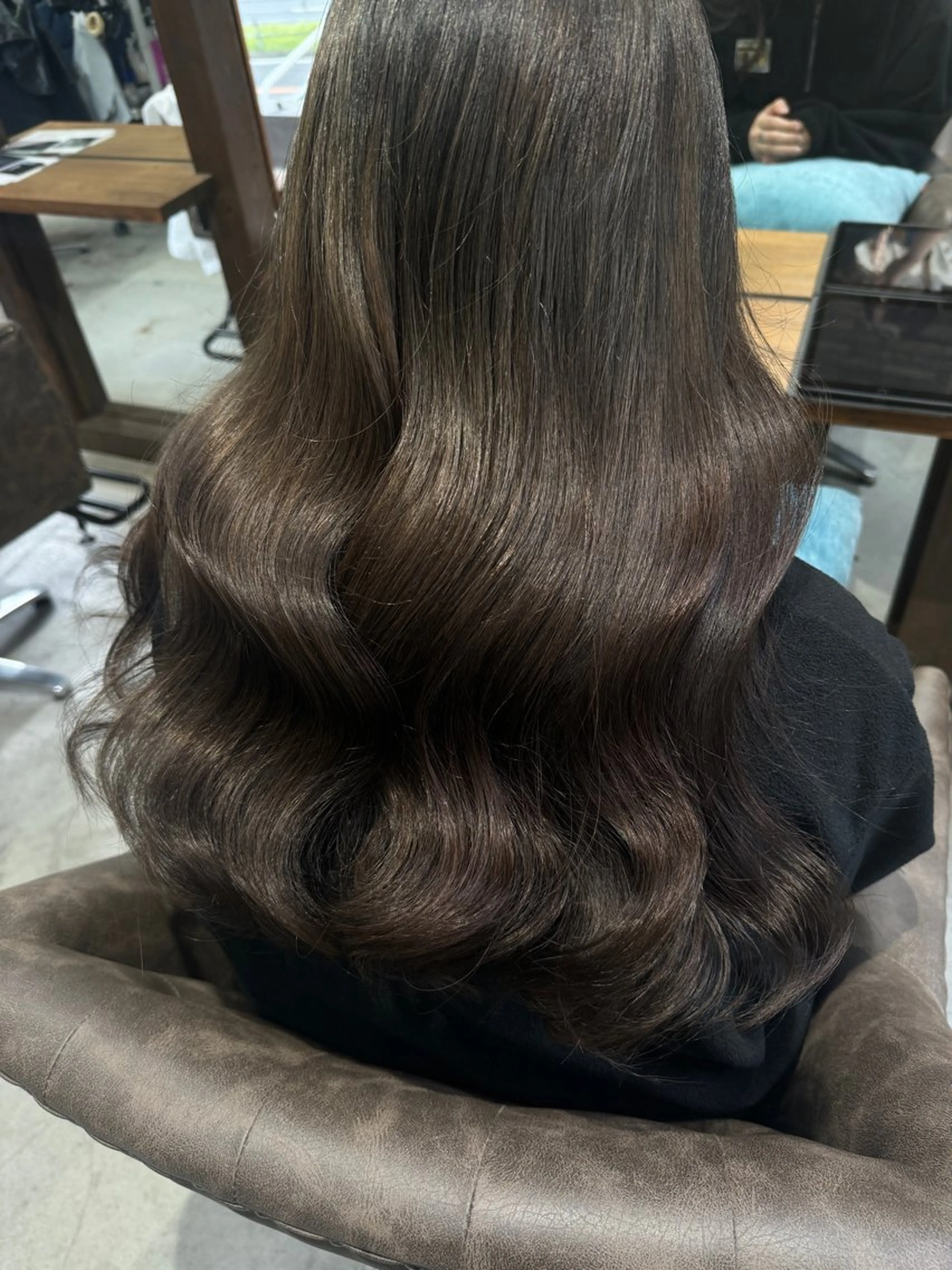 ロング 神谷 亜結美のヘアスタイル