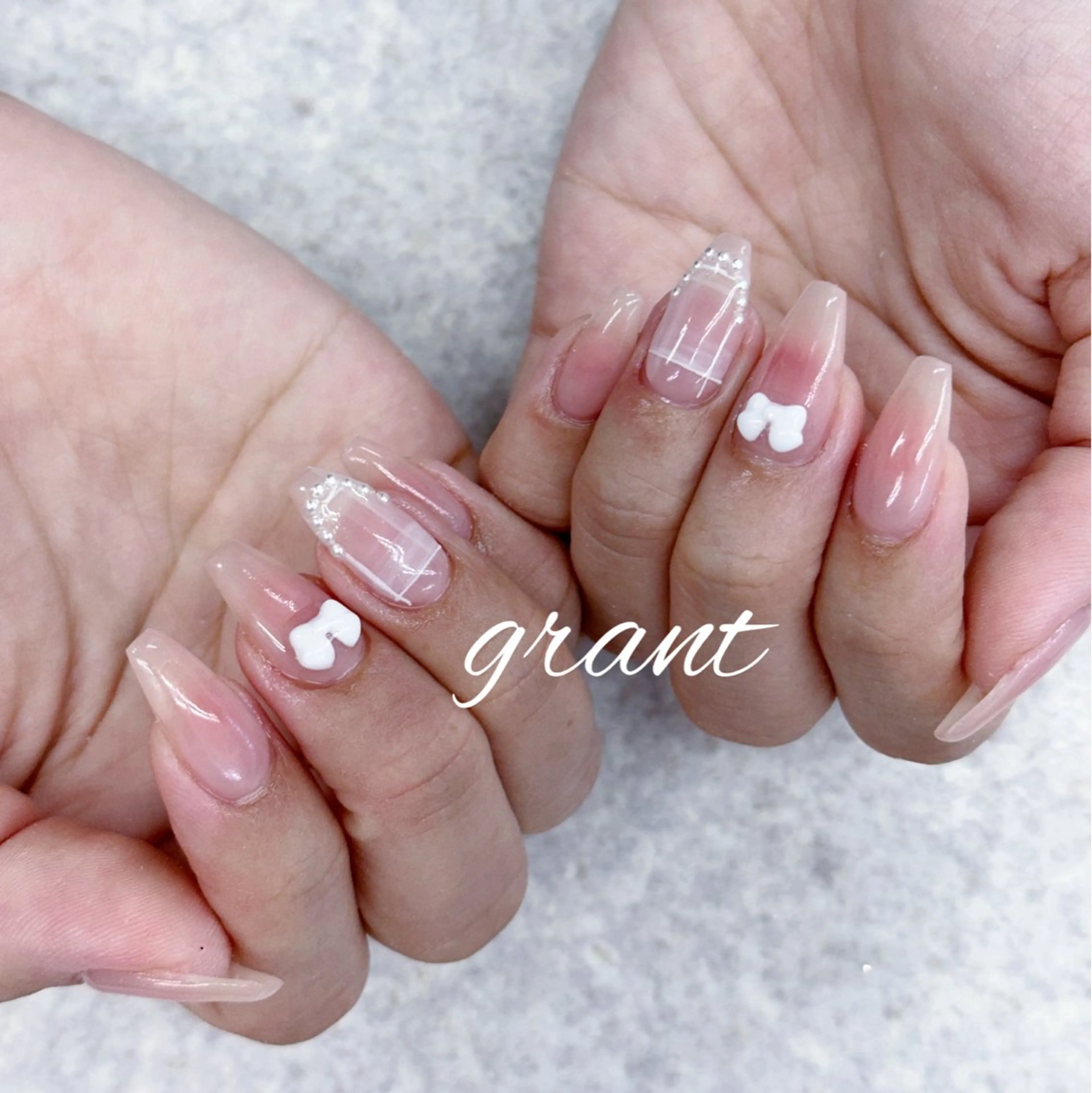ネイル チークネイル オフィスネイル シンプルネイル ハンドネイル nail salon grant所属・nailsalon grantのネイルデザイン