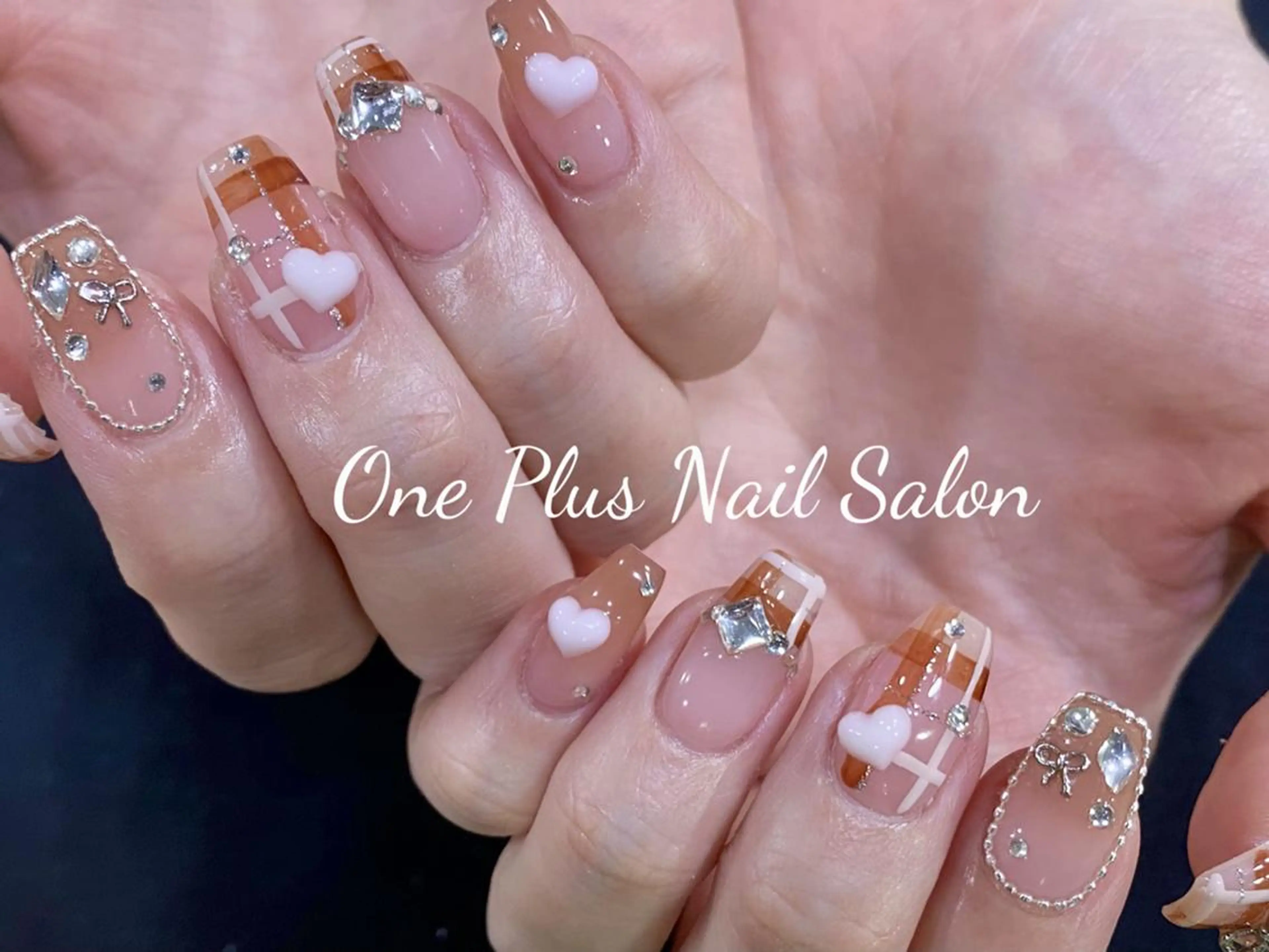 ネイル One Plus Nail Salonのネイルデザイン
