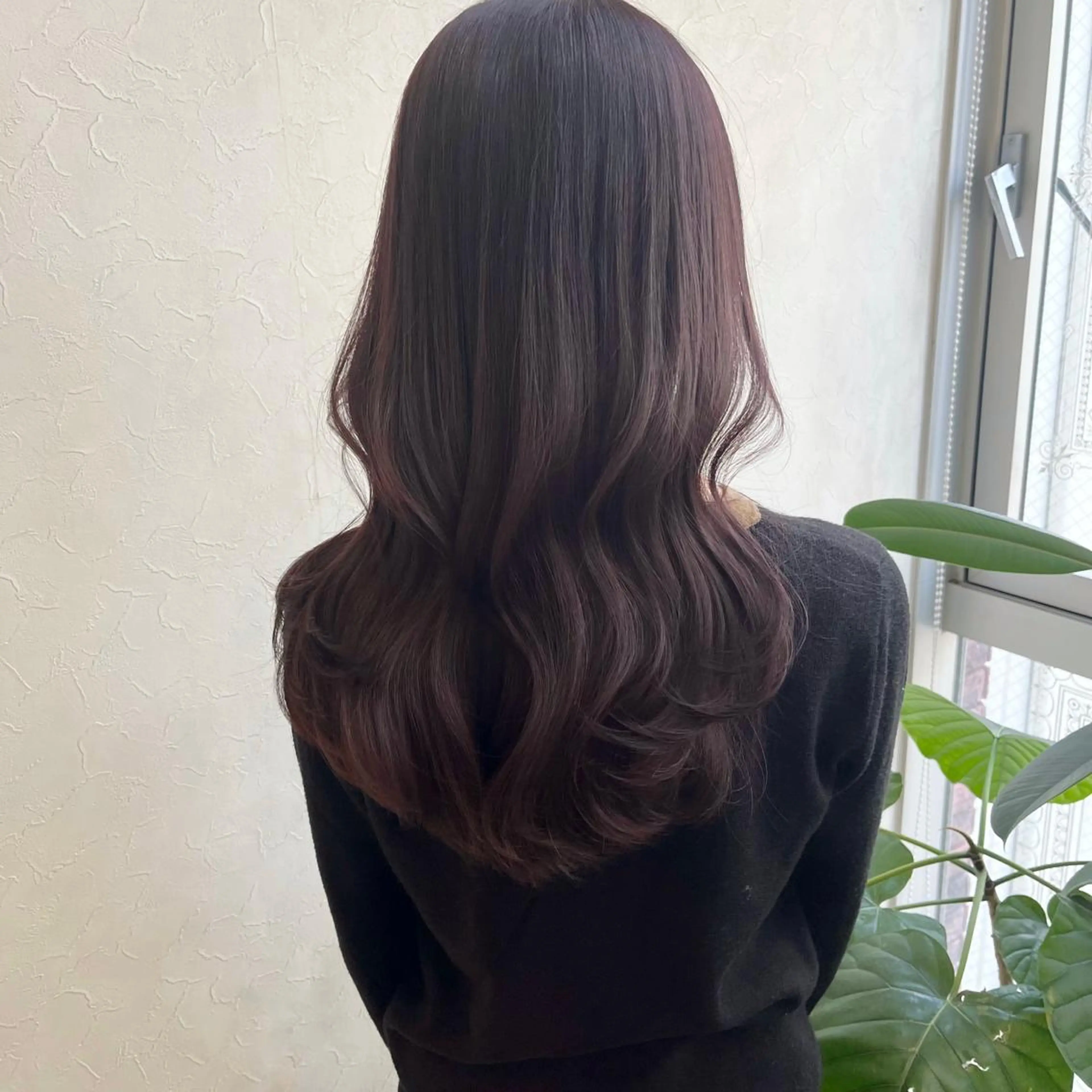 ロング カラー 透明感カラー ラベンダーカラー カット トリートメント SiLO yuri andoのヘアスタイル