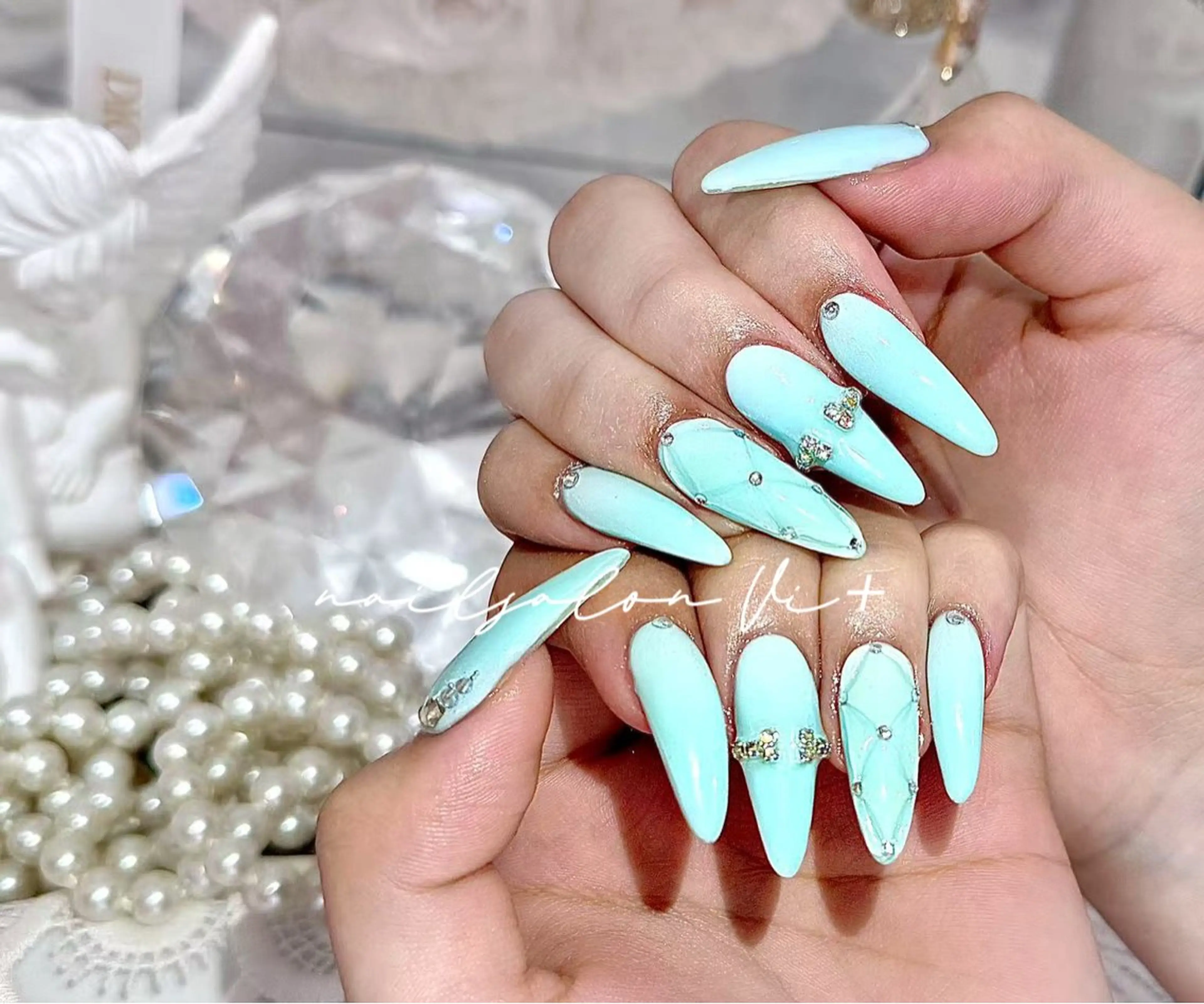 ネイル ハンドネイル ✨Nailsalon Vi+✨のネイルデザイン