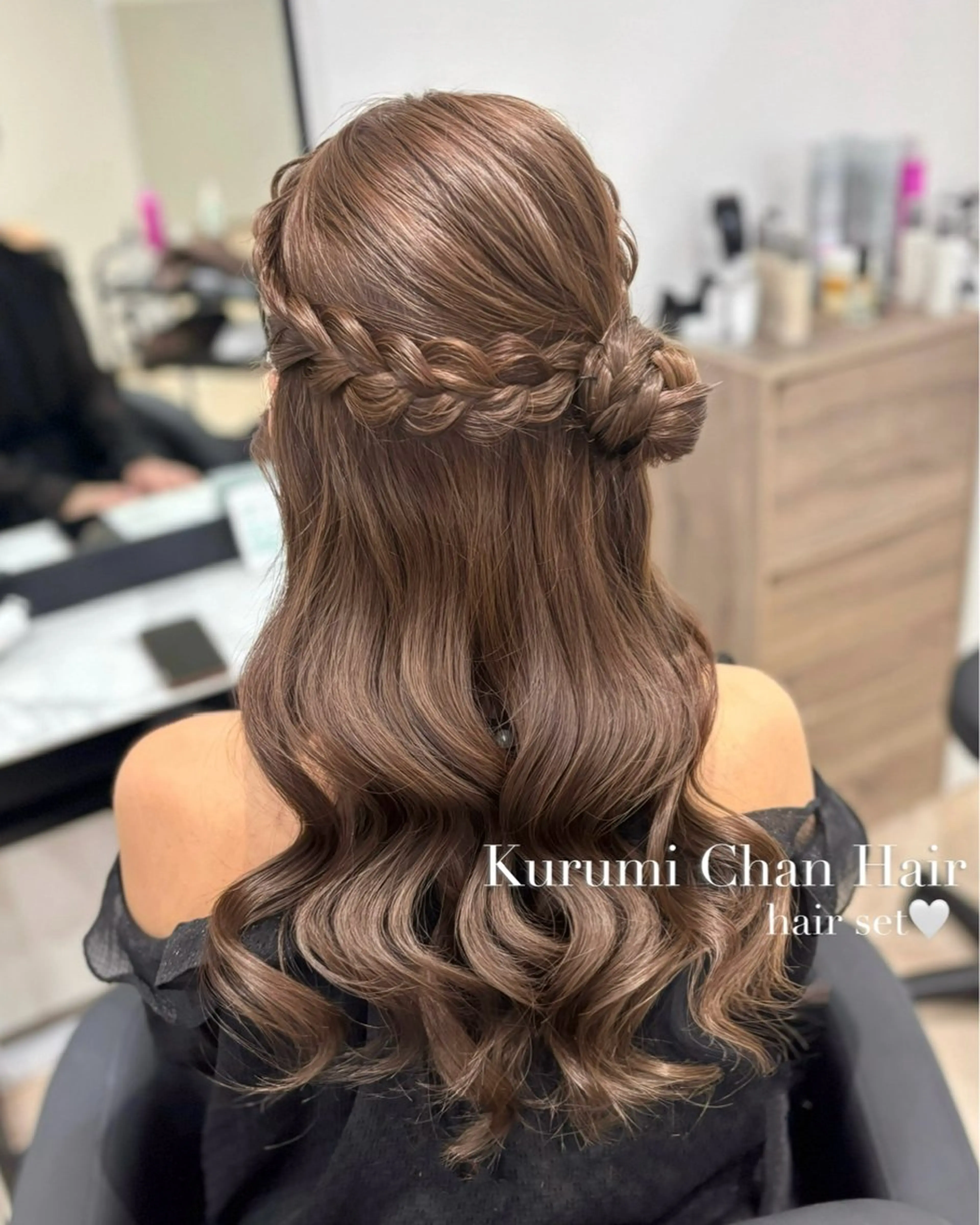 ロング ヘアアレンジ ヘアセット 𝒎𝒐𝒆🩰 名駅/ヘアメ/暖色♡のヘアスタイル