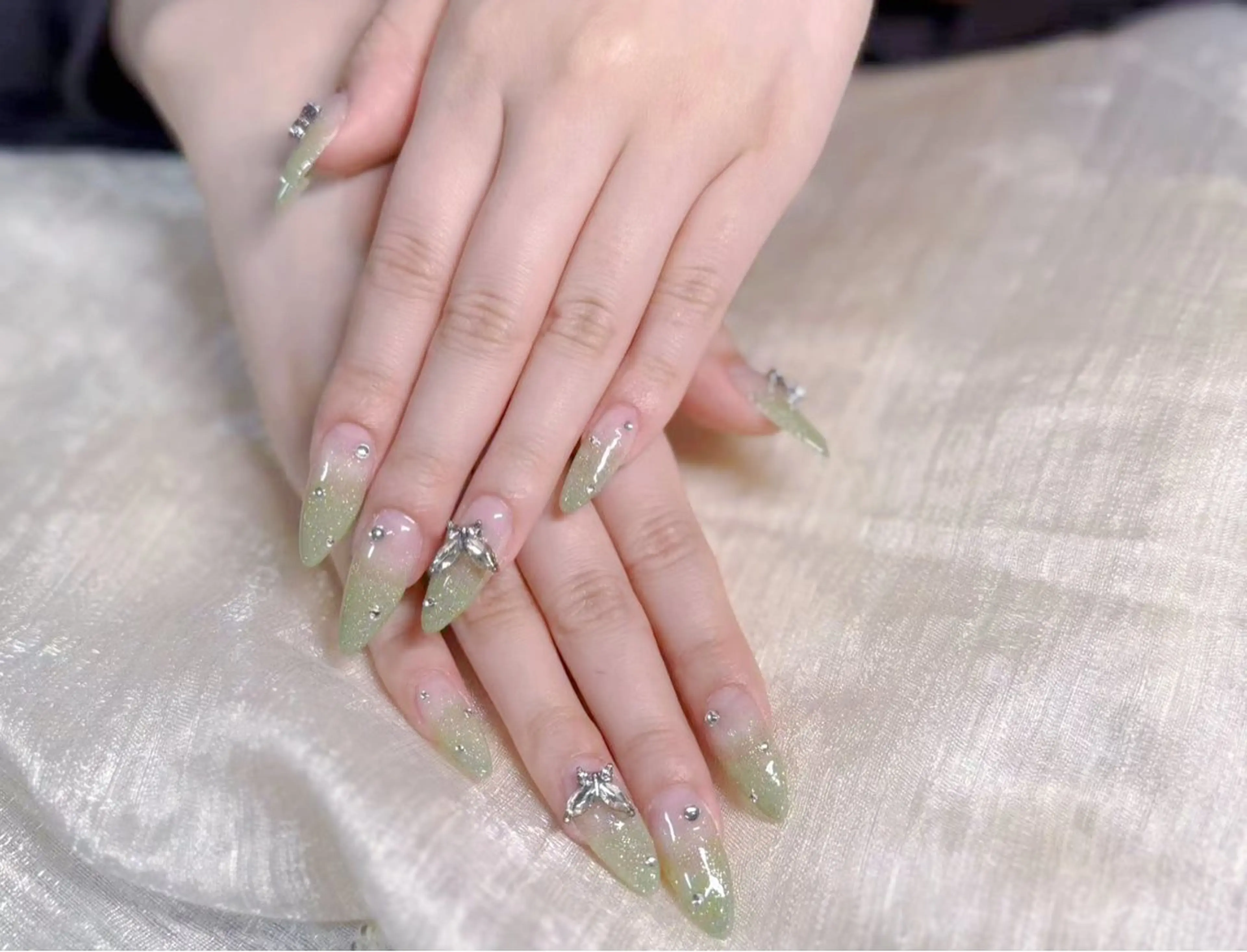 ネイル NailStudio YUZUKIのネイルデザイン